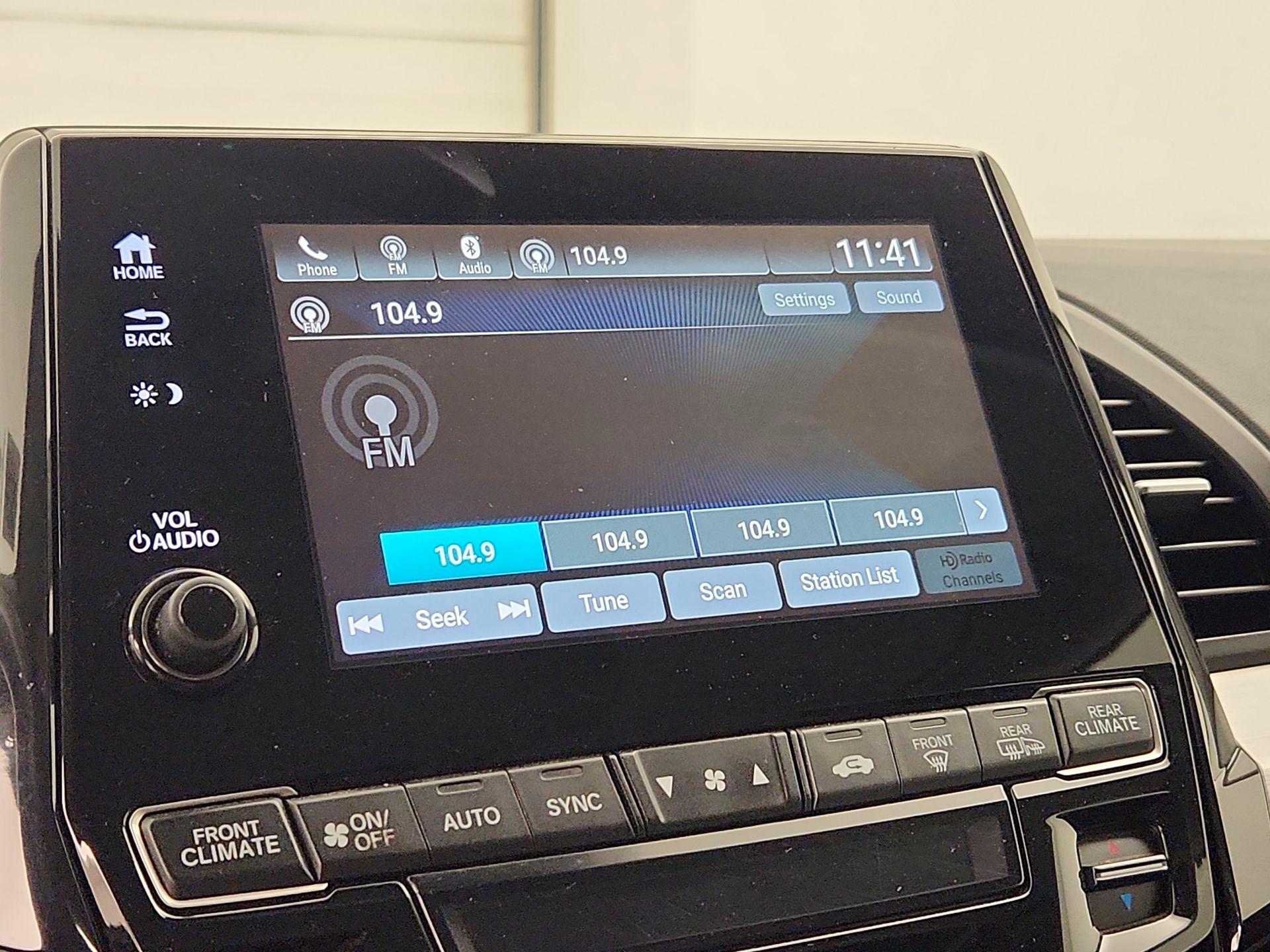 Thumbnail: 2019 Honda Odyssey - 15