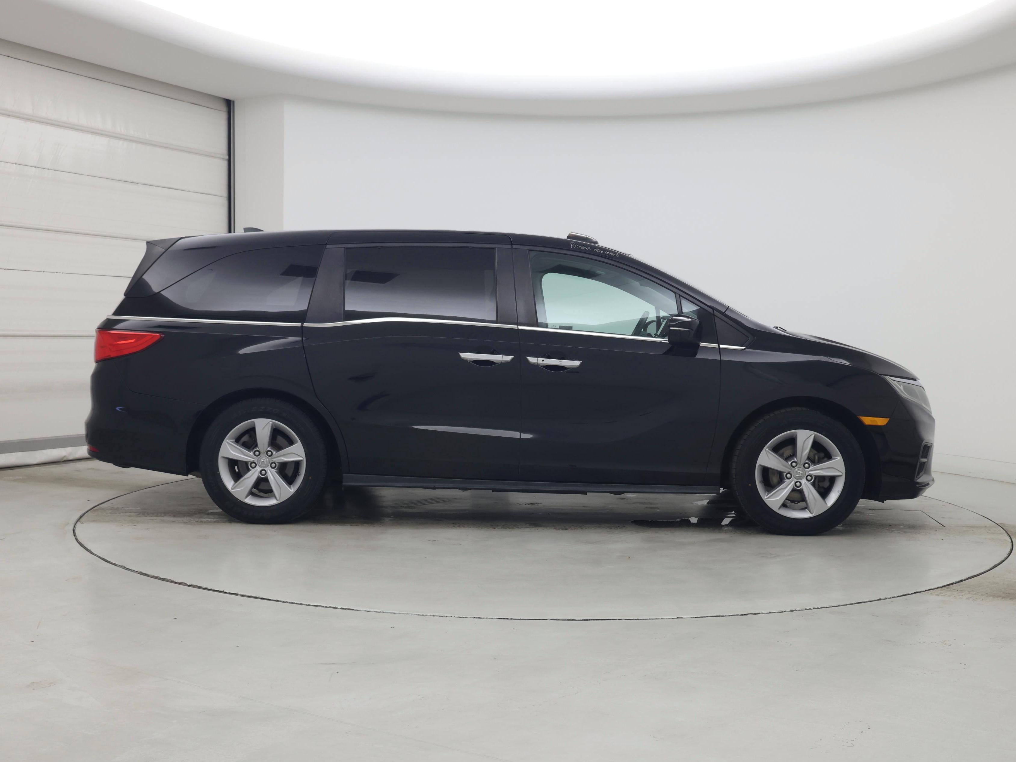 Thumbnail: 2019 Honda Odyssey - 7