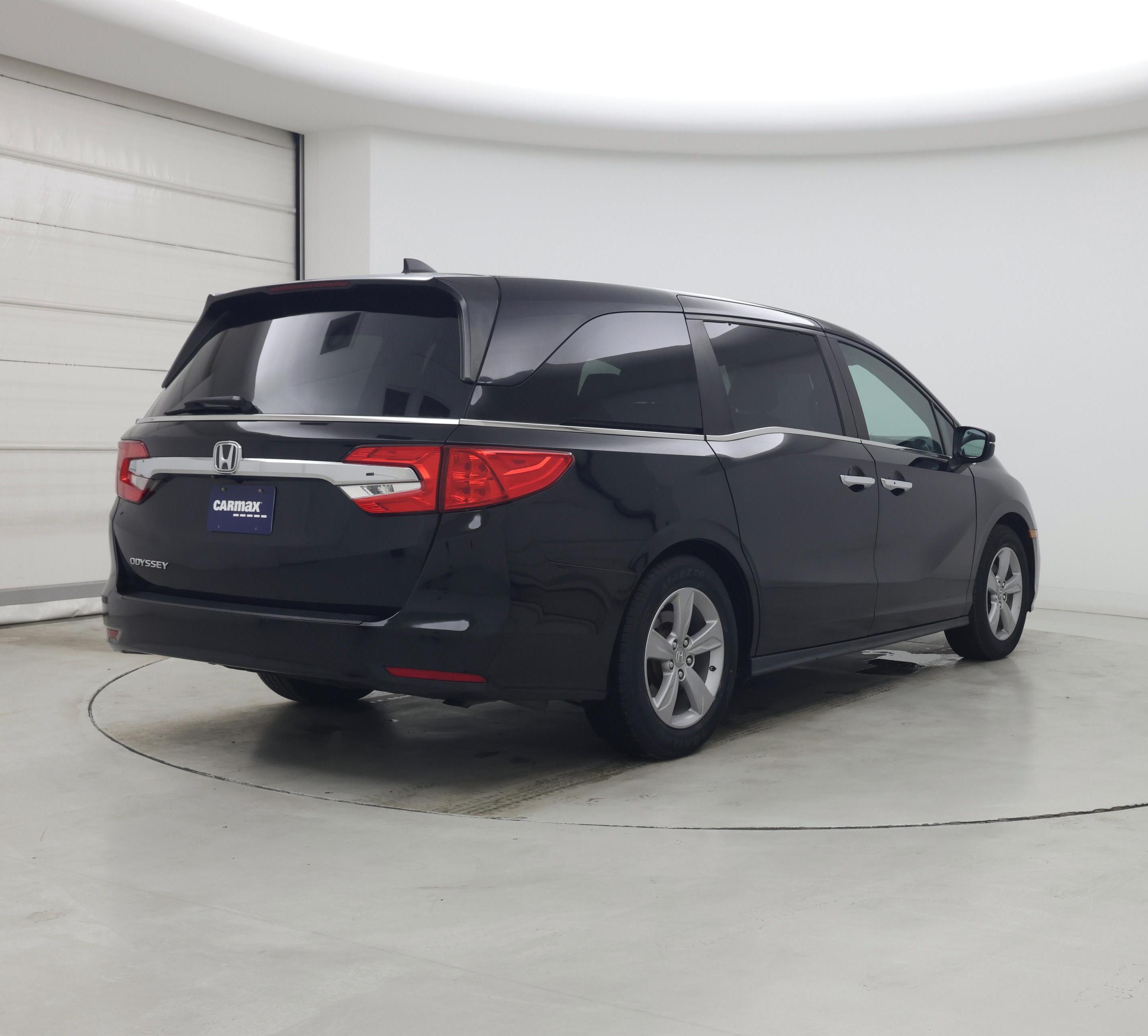 Thumbnail: 2019 Honda Odyssey - 8