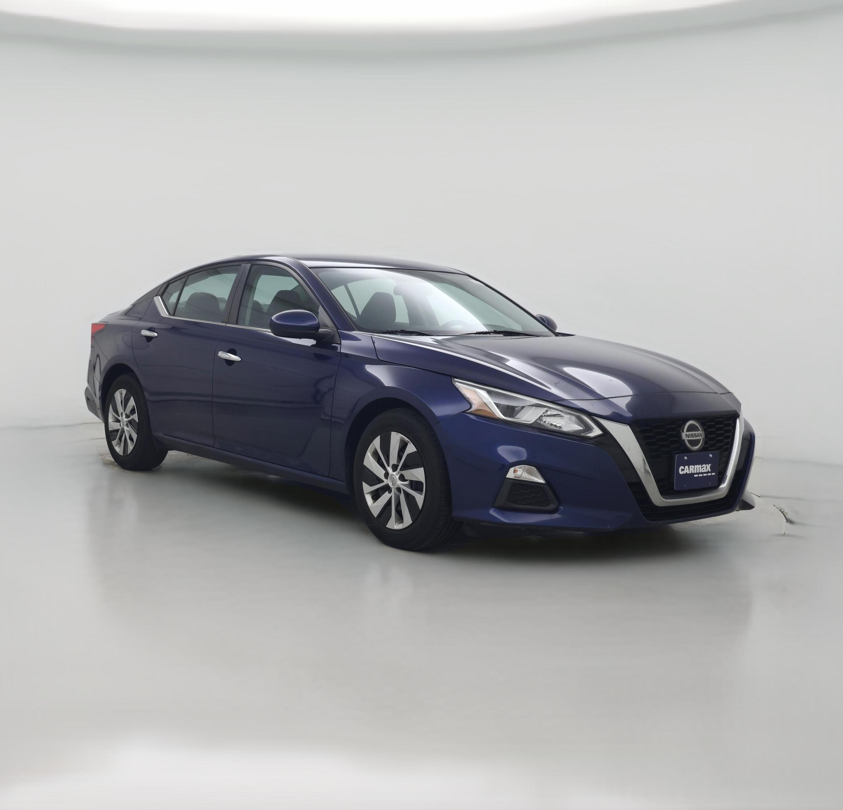 Thumbnail: 2020 Nissan Altima - 1
