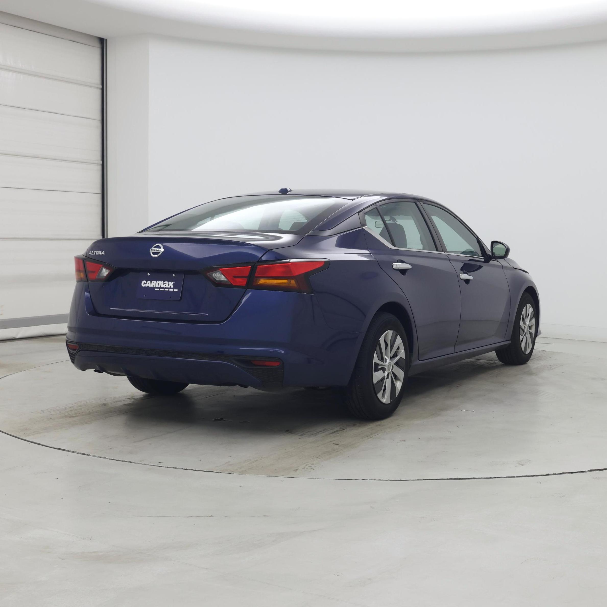 Thumbnail: 2020 Nissan Altima - 8