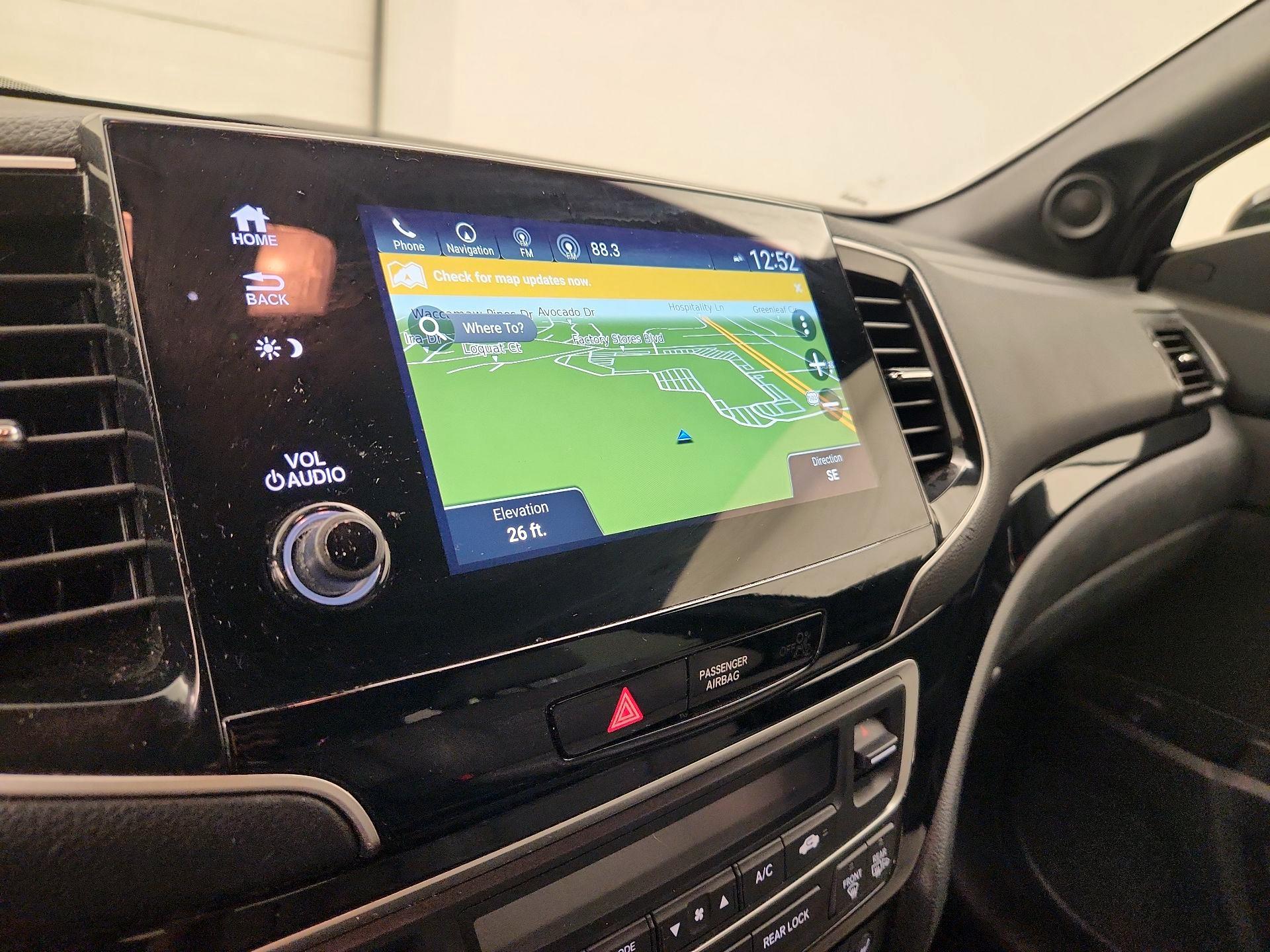 Thumbnail: 2020 Honda Passport - 14