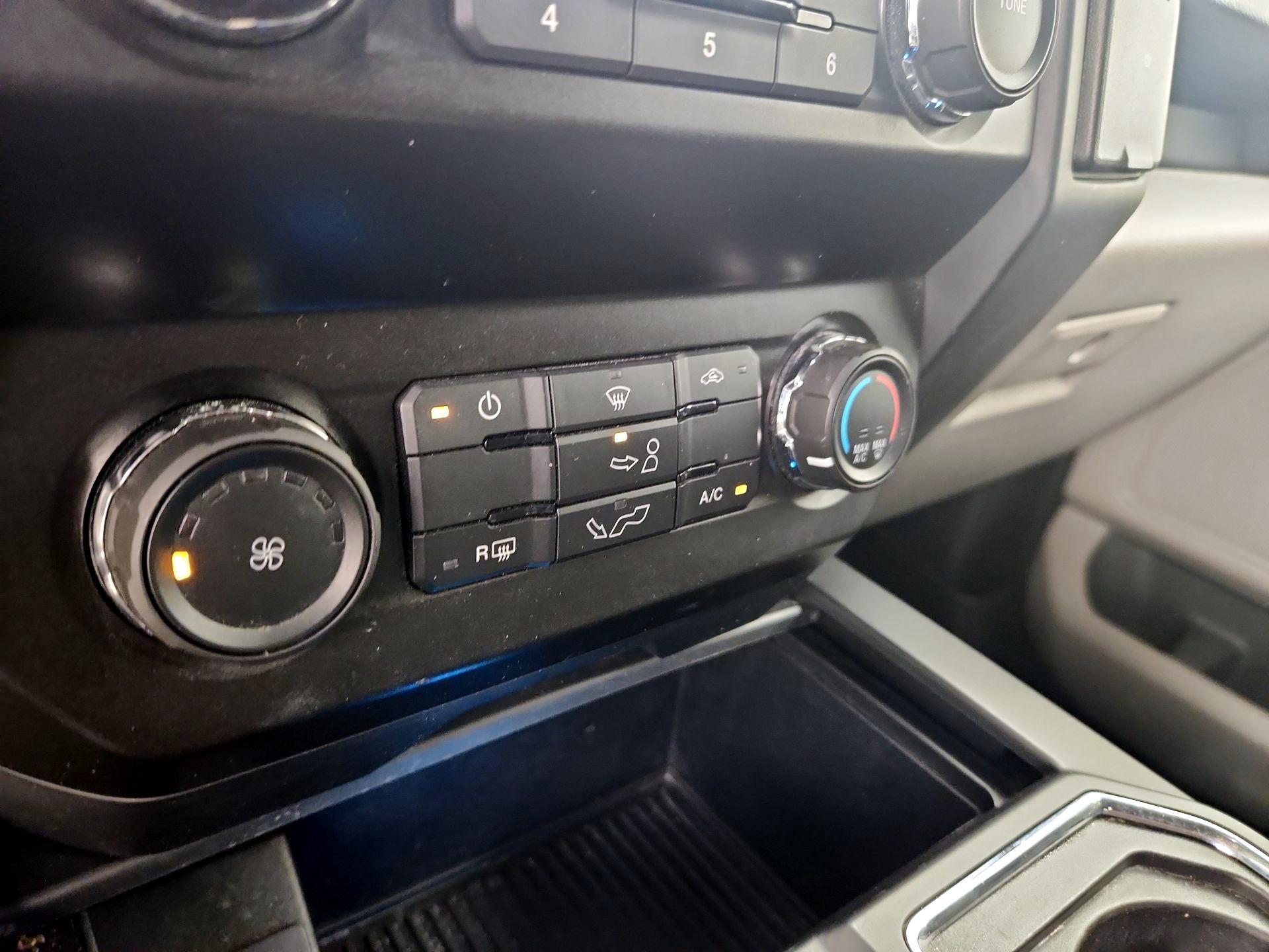 Thumbnail: 2019 Ford F-150 - 16