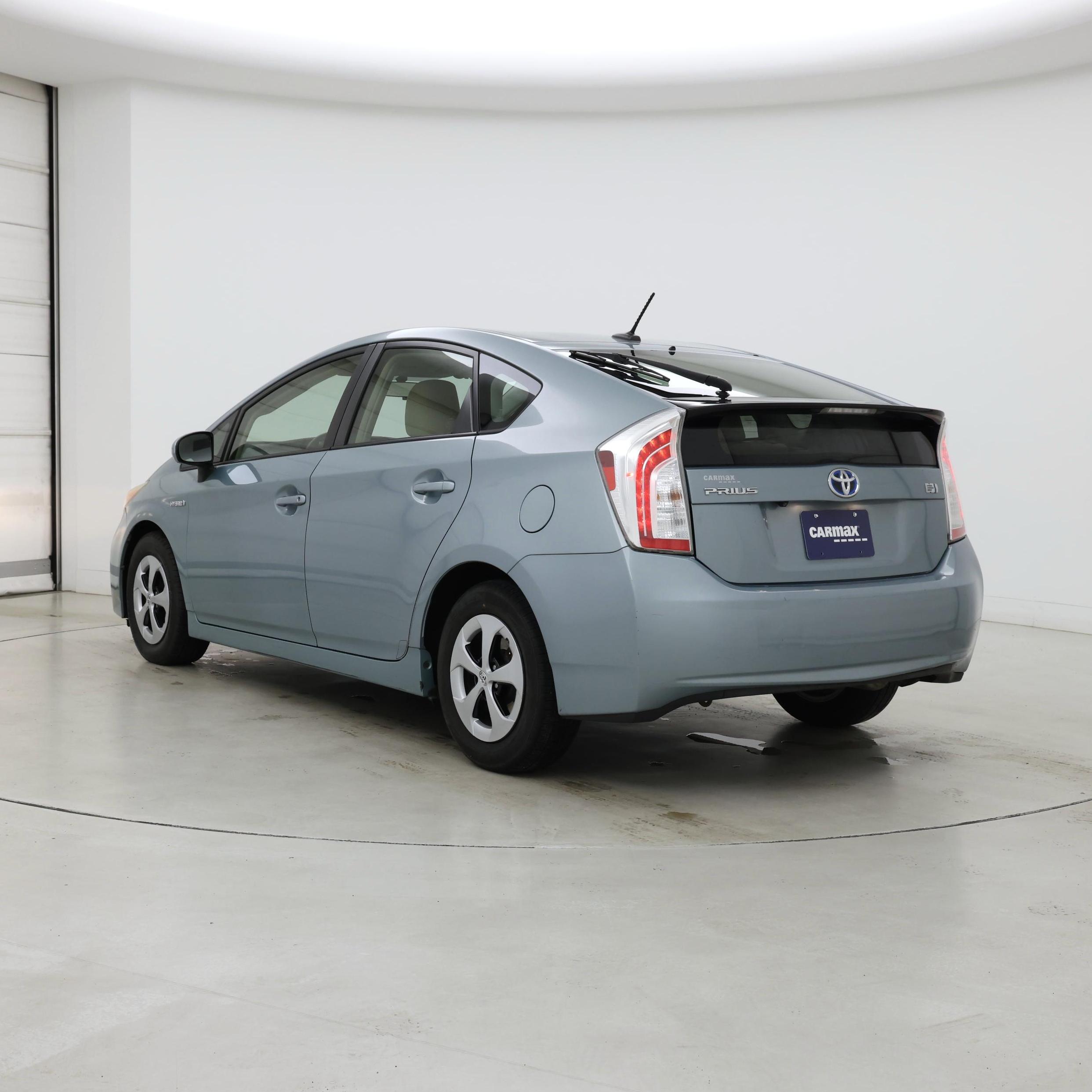 Thumbnail: 2014 Toyota Prius - 2