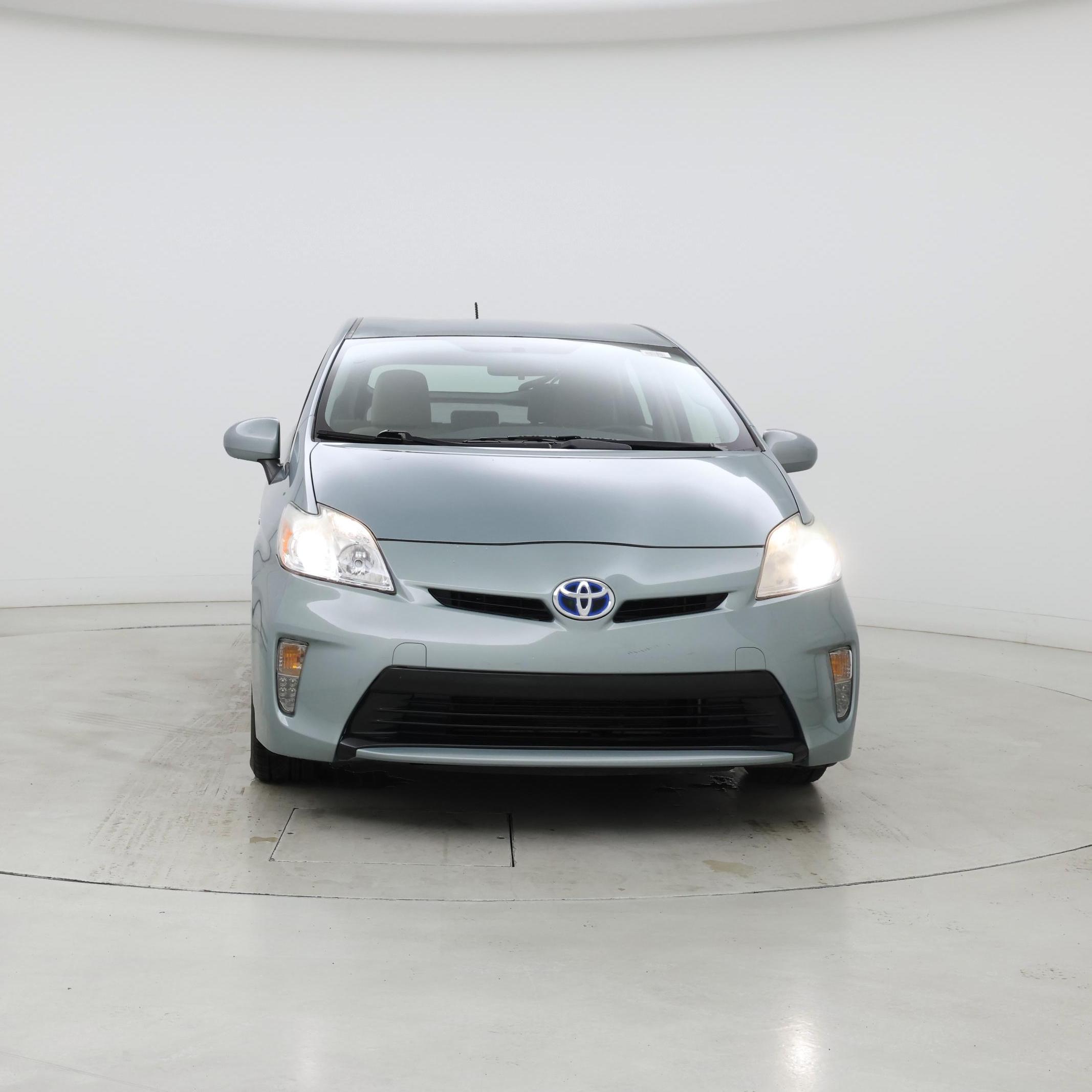 Thumbnail: 2014 Toyota Prius - 5
