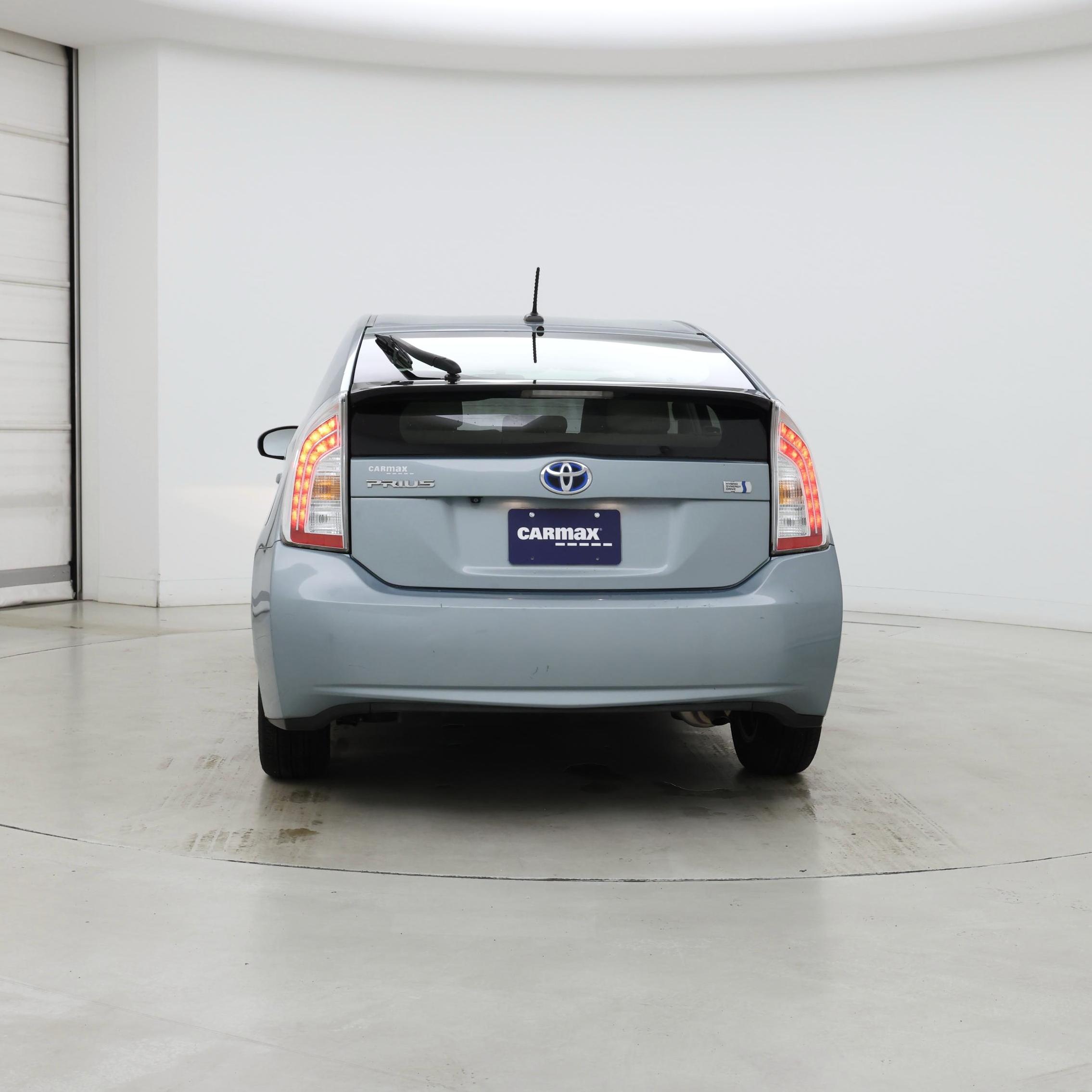 Thumbnail: 2014 Toyota Prius - 6