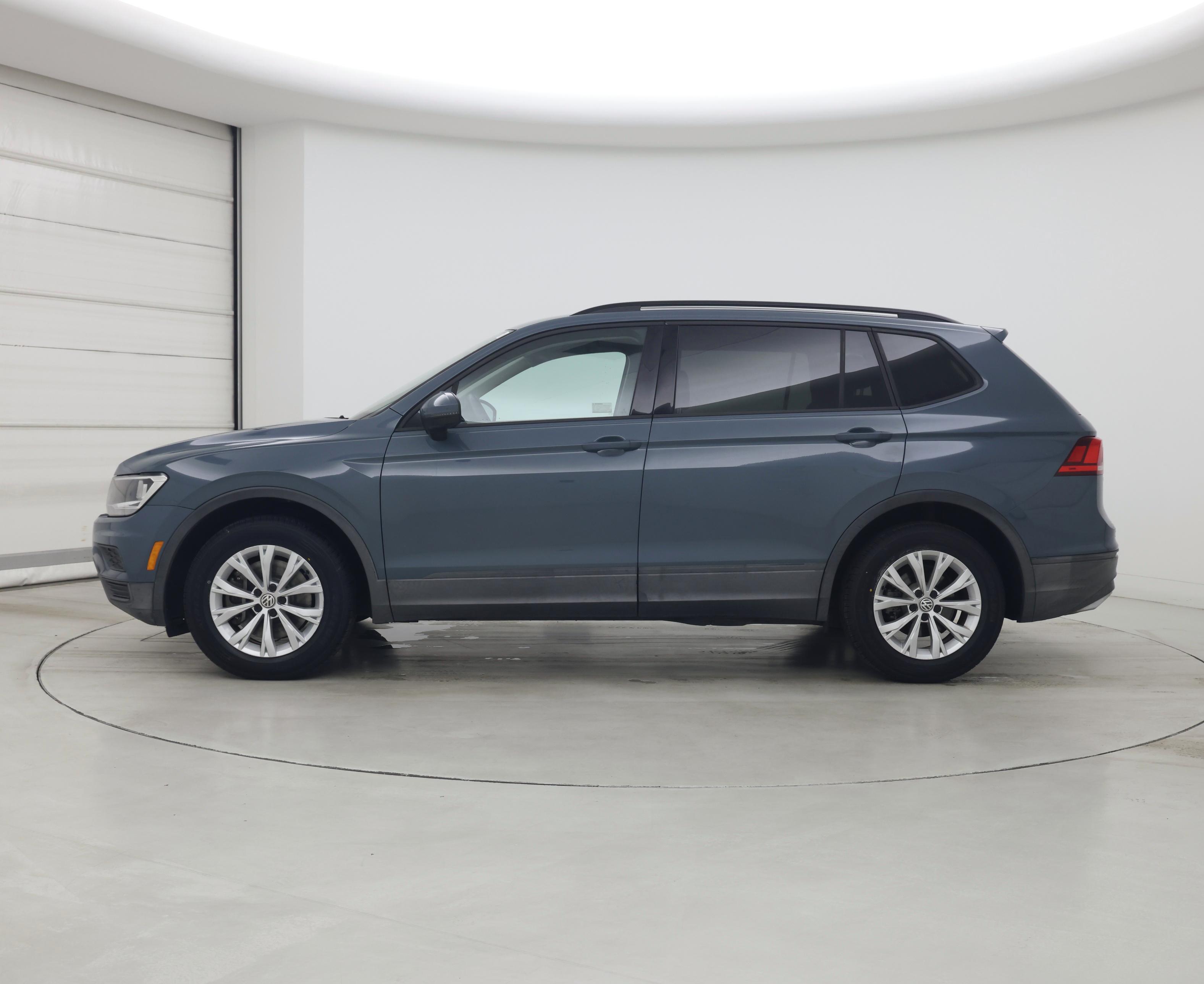 Thumbnail: 2019 Volkswagen Tiguan - 3