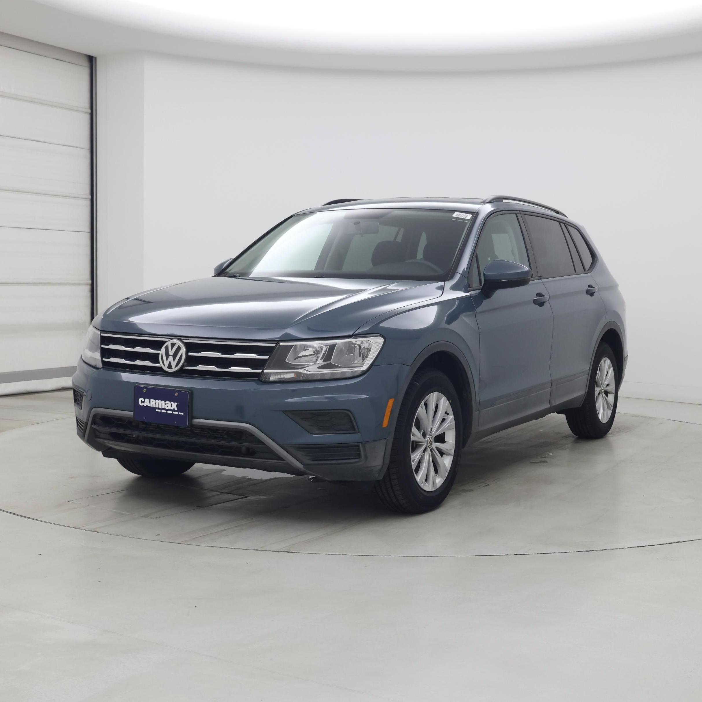 Thumbnail: 2019 Volkswagen Tiguan - 4