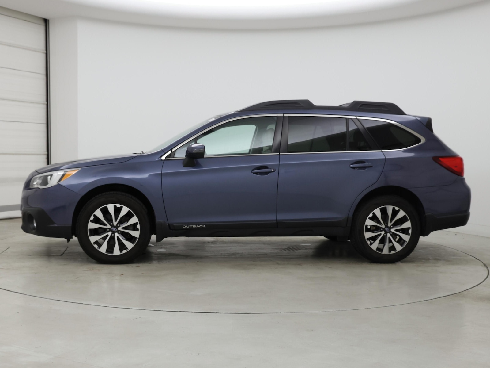 2017 Subaru Outback Limited - Photo 4