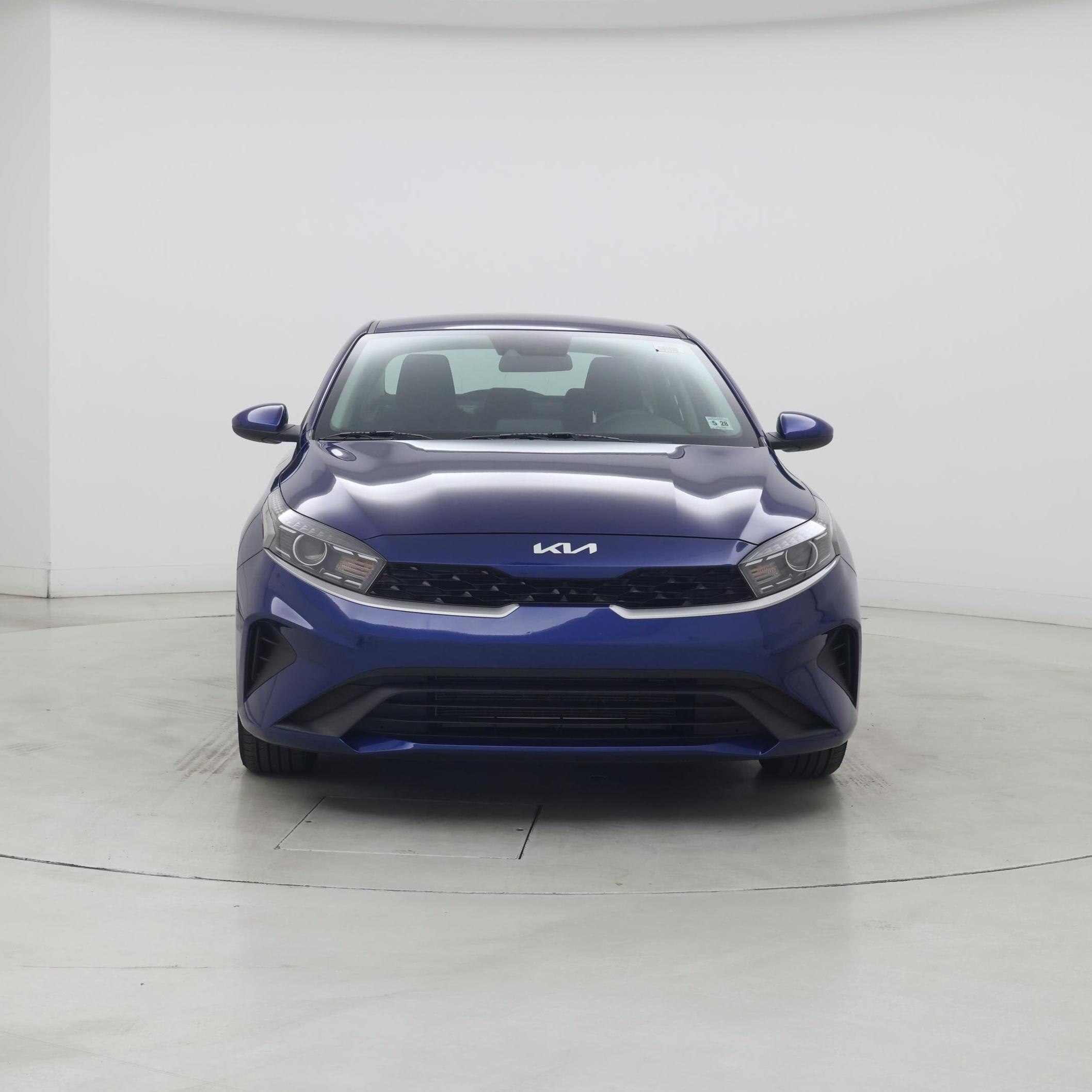 Thumbnail: 2023 Kia Forte - 5