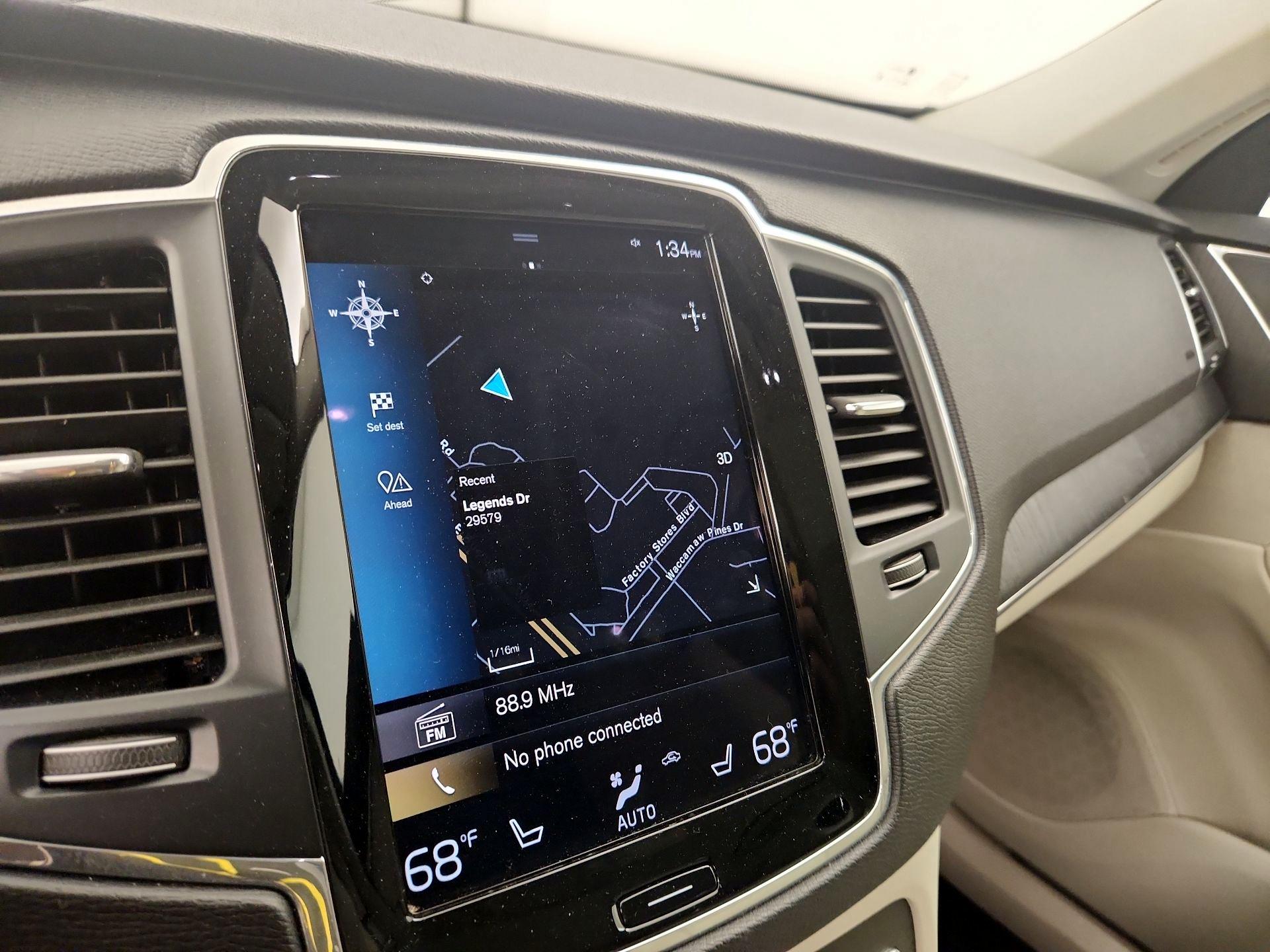 Thumbnail: 2020 Volvo XC90 - 14