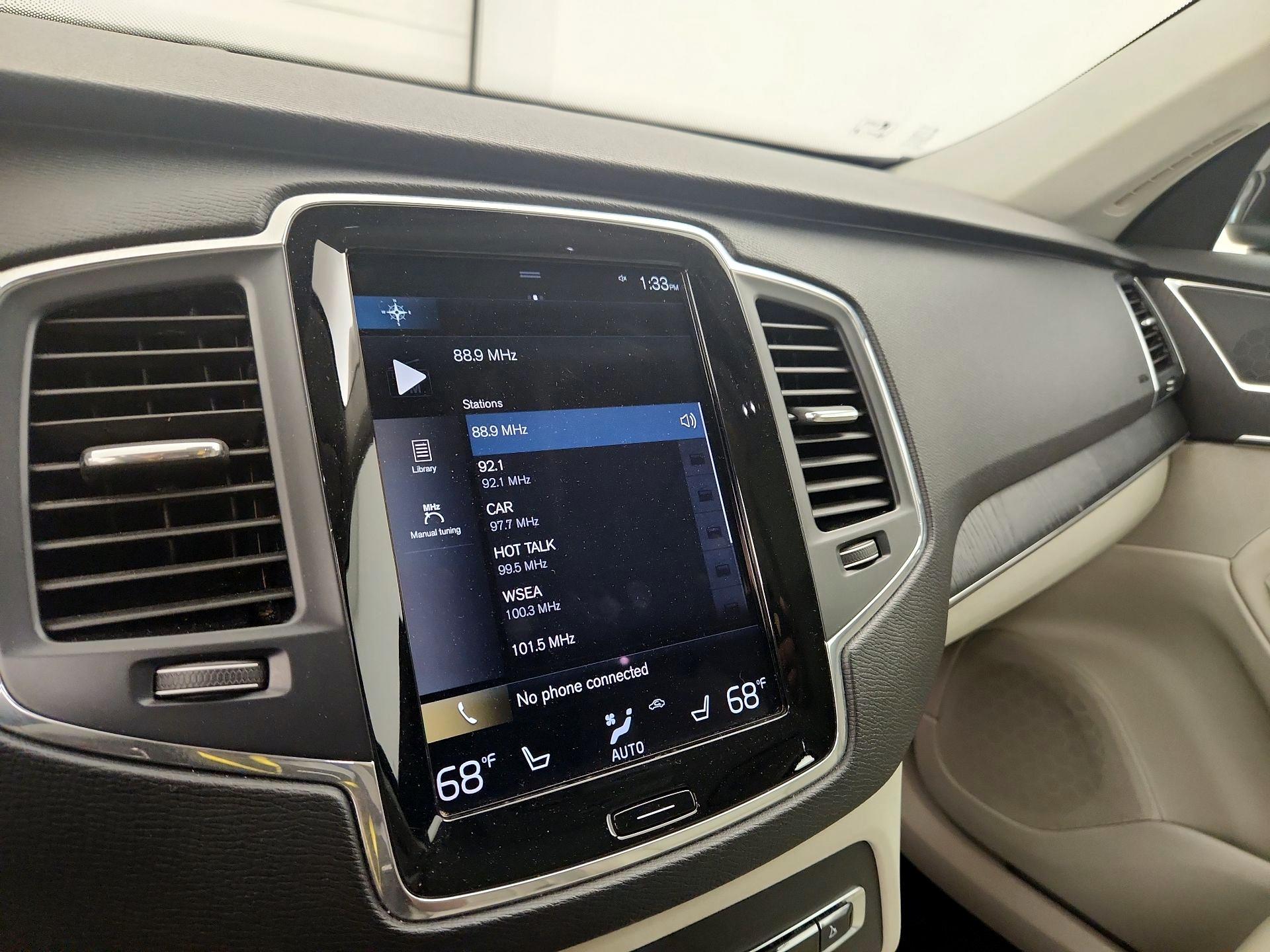 Thumbnail: 2020 Volvo XC90 - 16