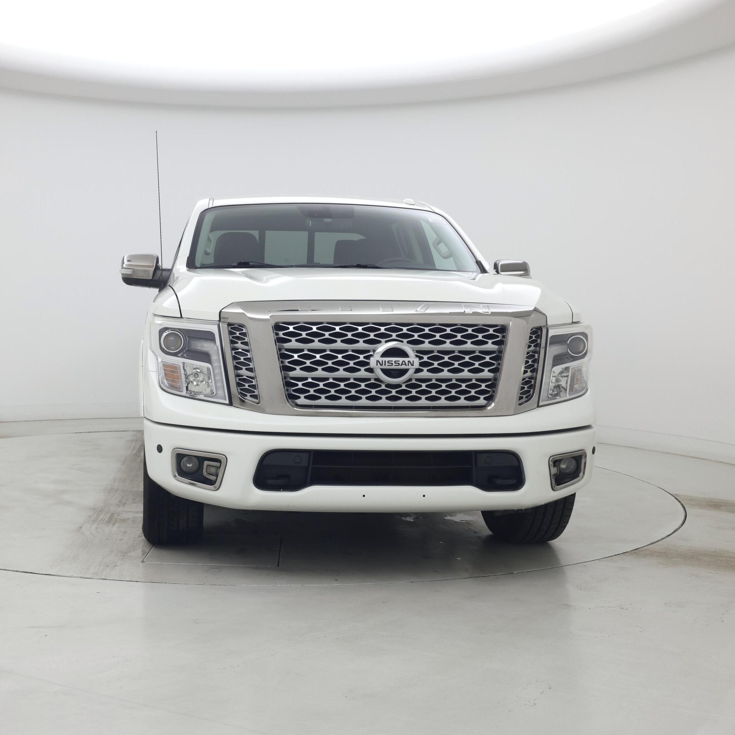 Thumbnail: 2017 Nissan Titan - 5