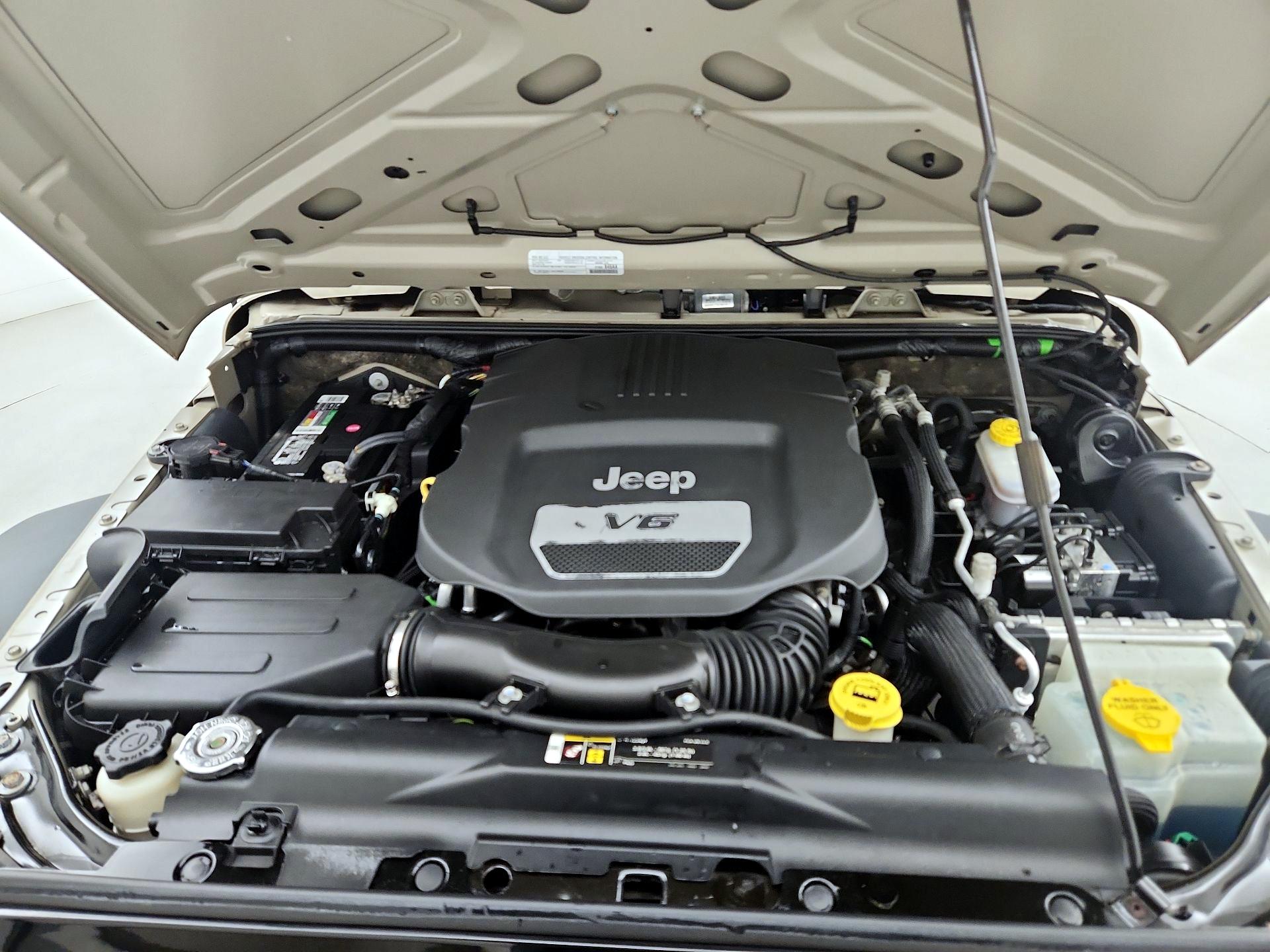 Thumbnail: 2017 Jeep Wrangler - 20