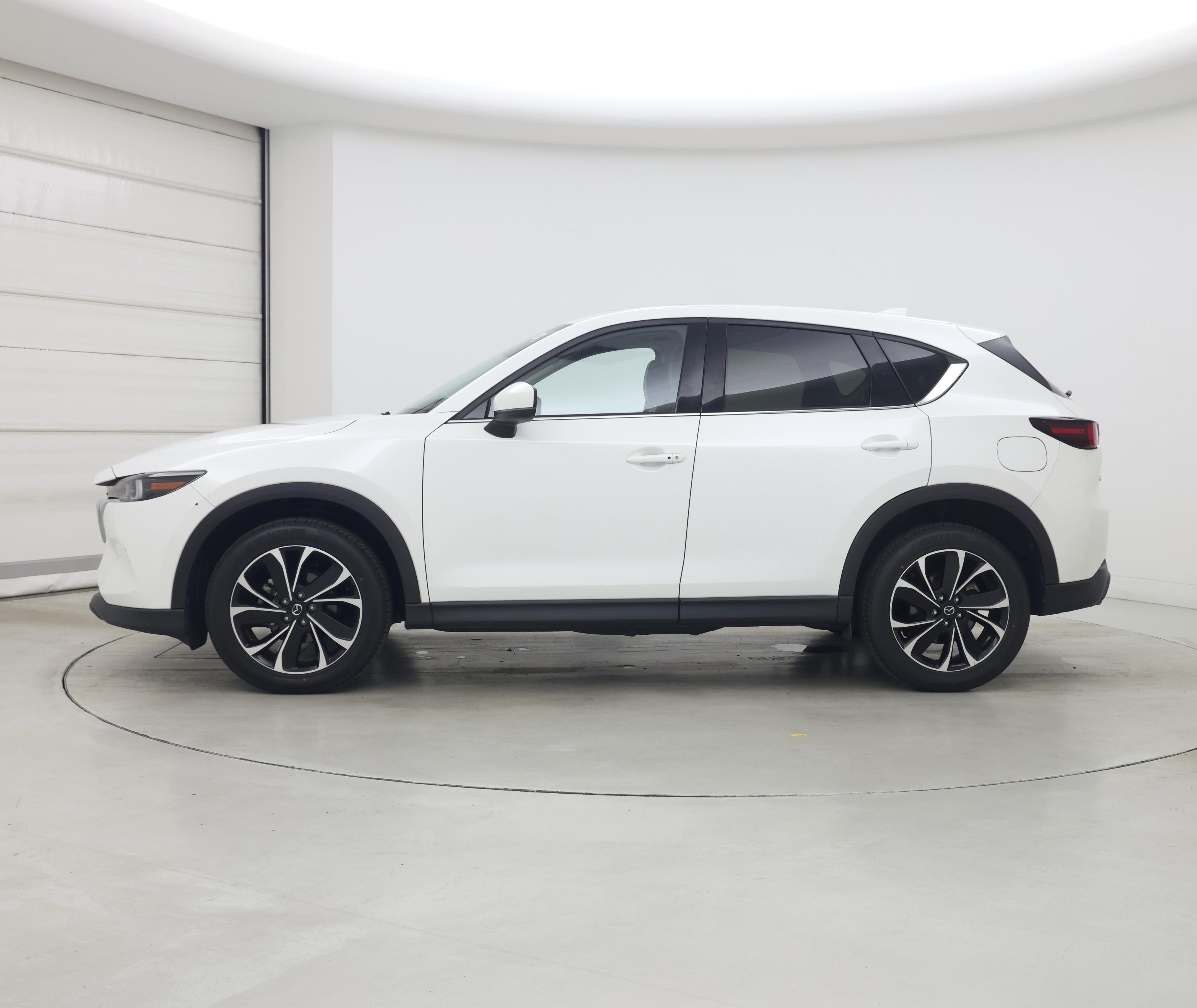 Thumbnail: 2022 Mazda CX-5 - 3