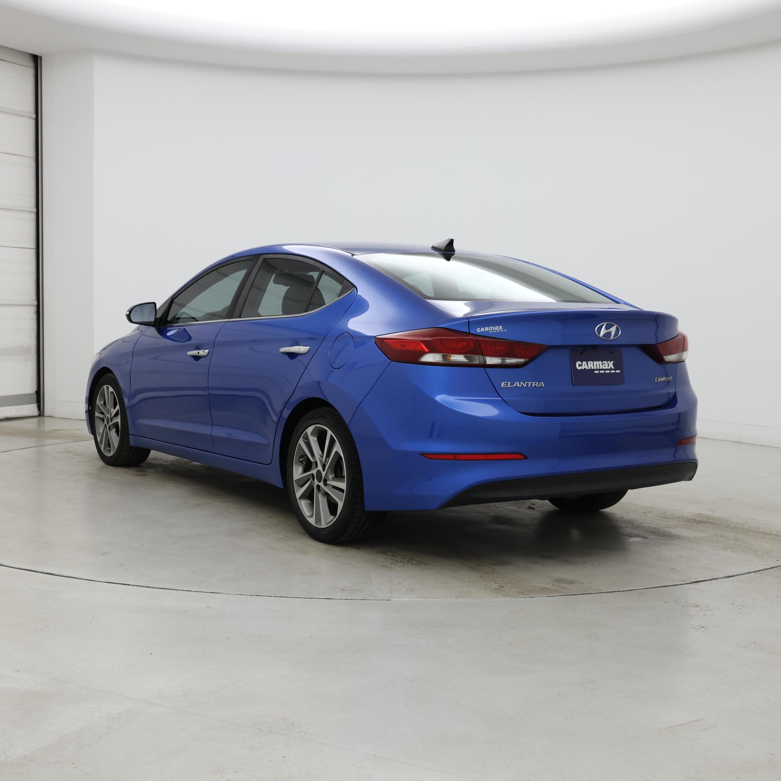 Thumbnail: 2017 Hyundai Elantra - 2