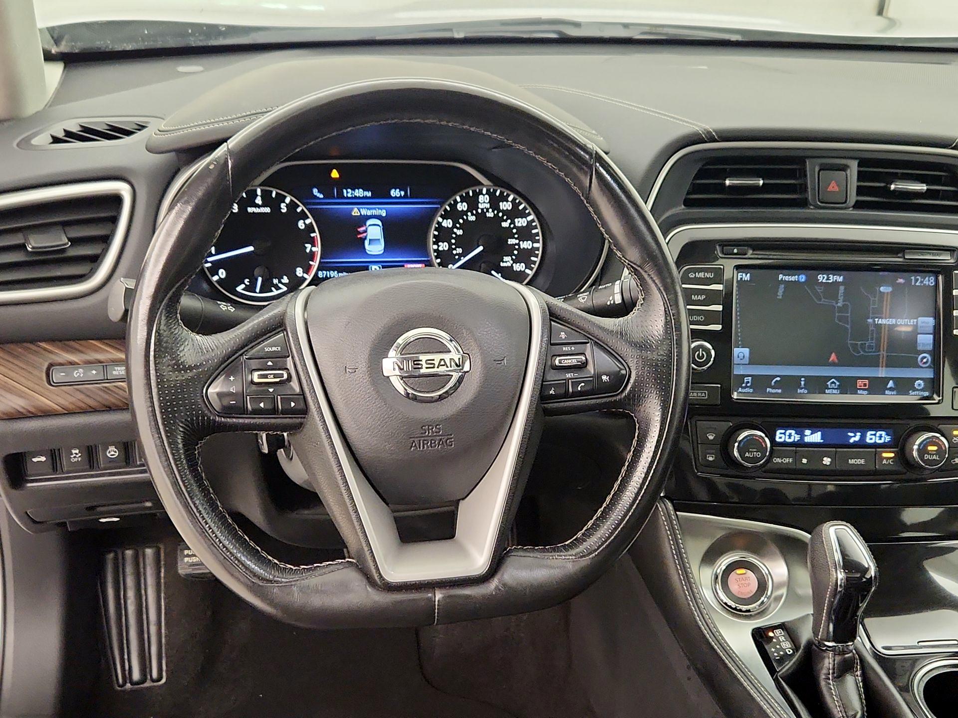 Thumbnail: 2016 Nissan Maxima - 10
