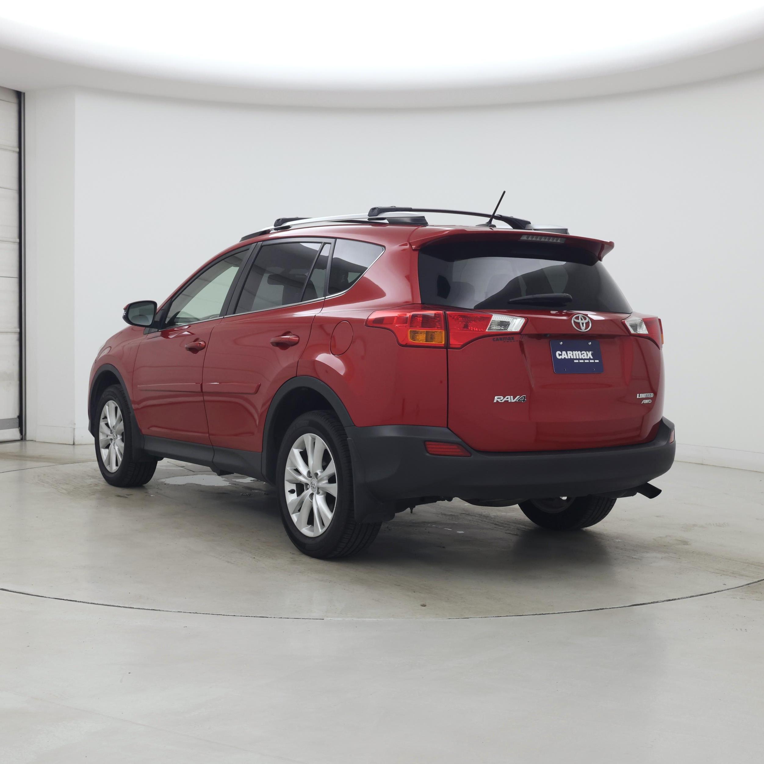 Thumbnail: 2015 Toyota RAV4 - 2