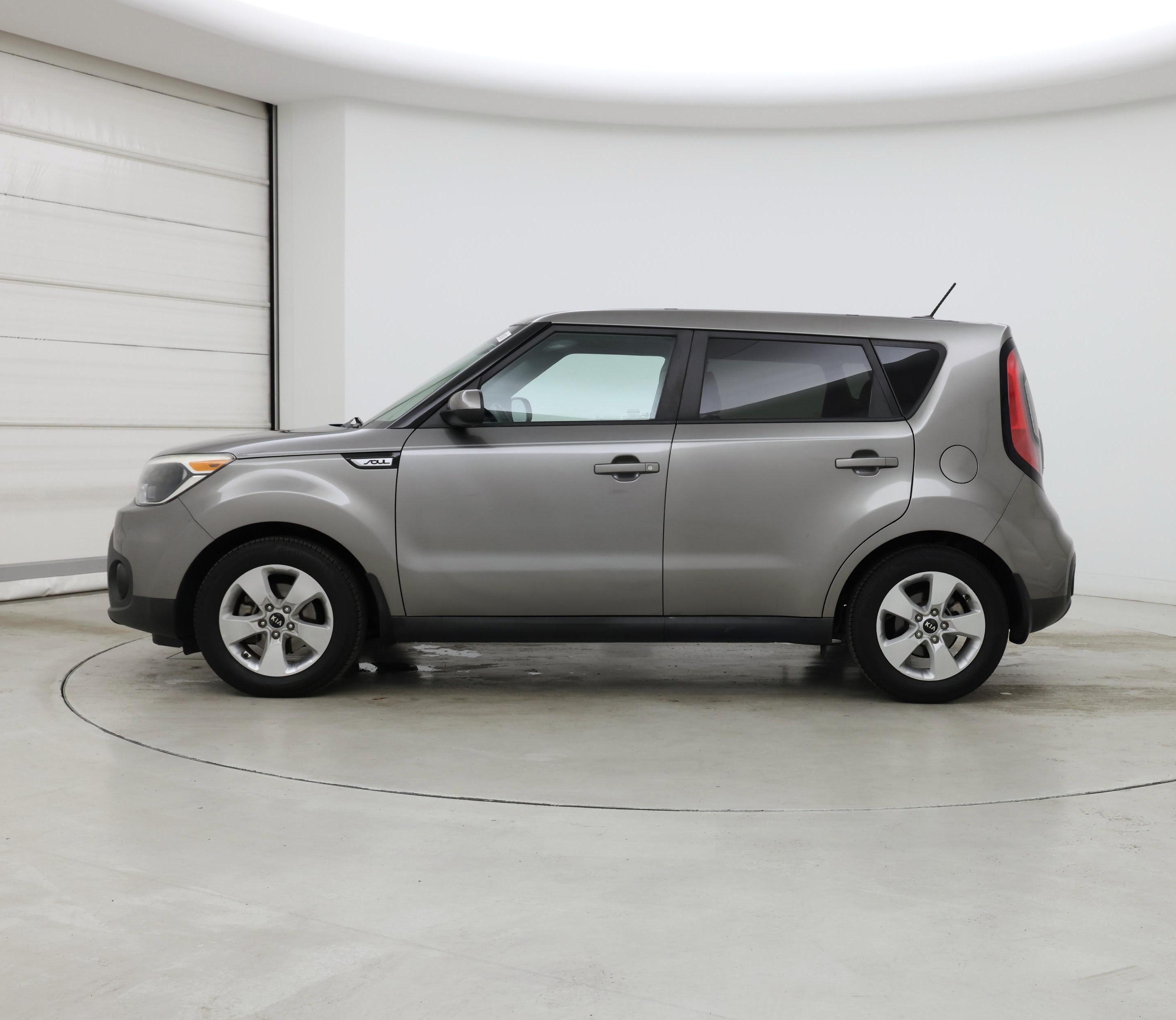 Thumbnail: 2018 Kia Soul - 3