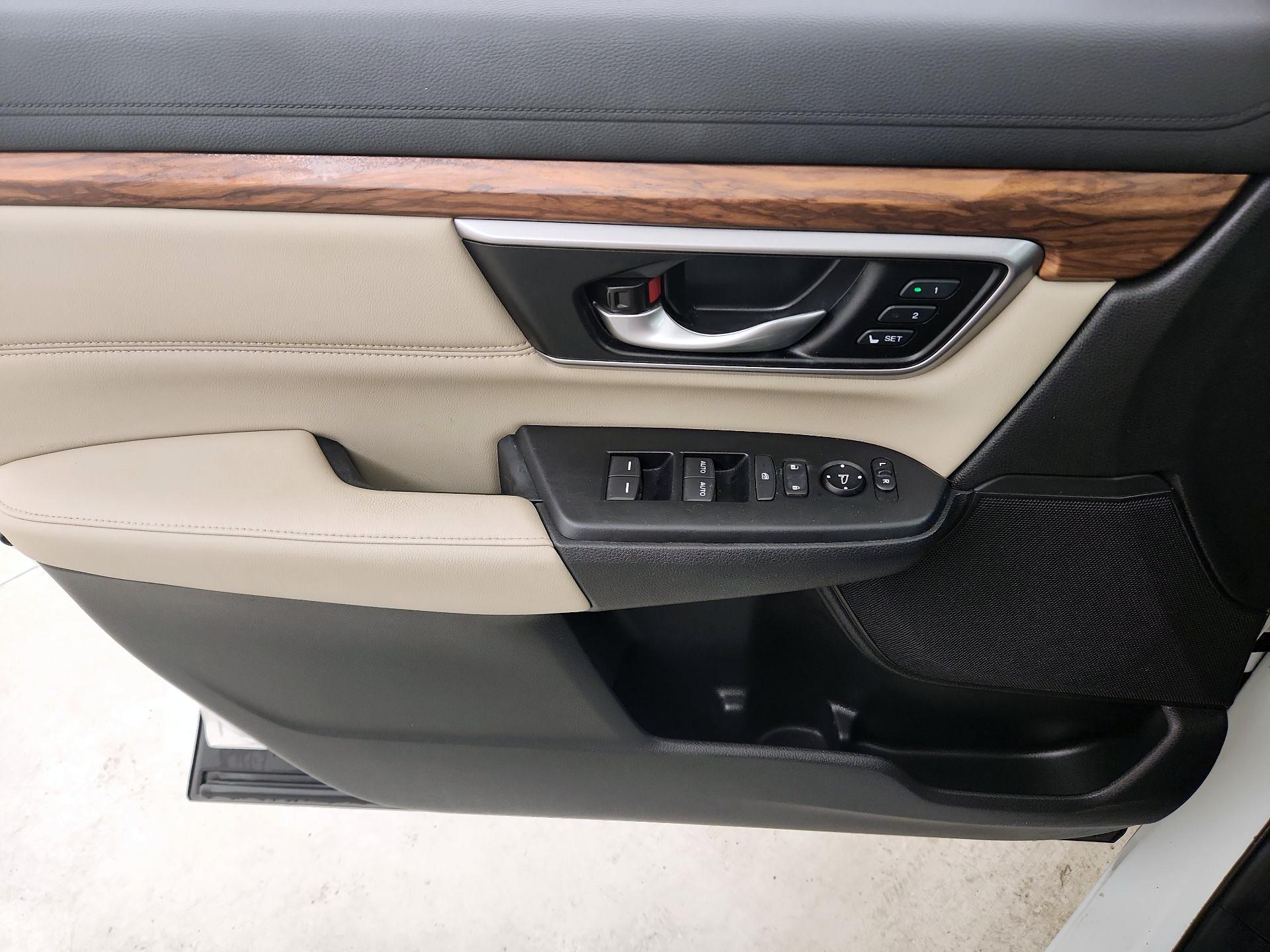 Thumbnail: 2018 Honda CR-V - 12