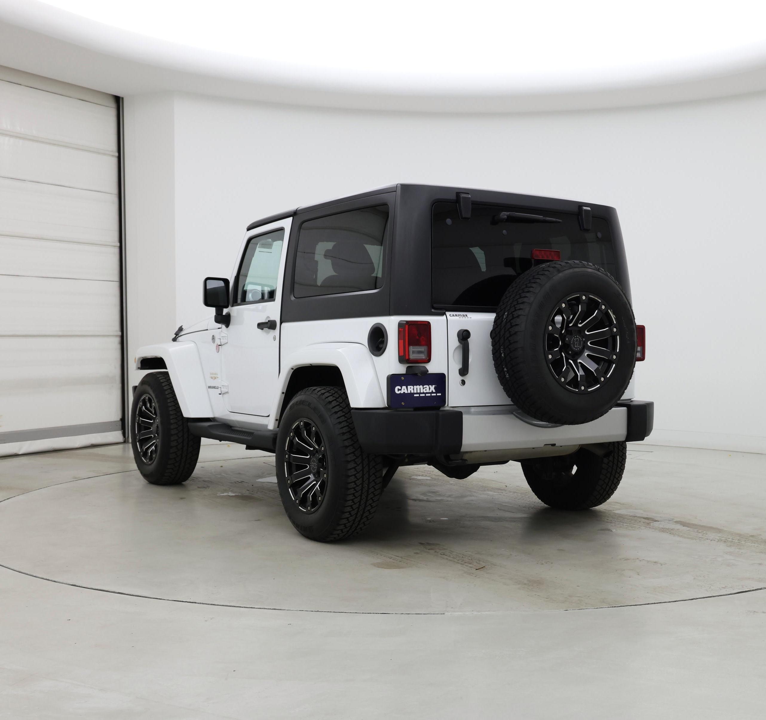 Thumbnail: 2015 Jeep Wrangler - 2