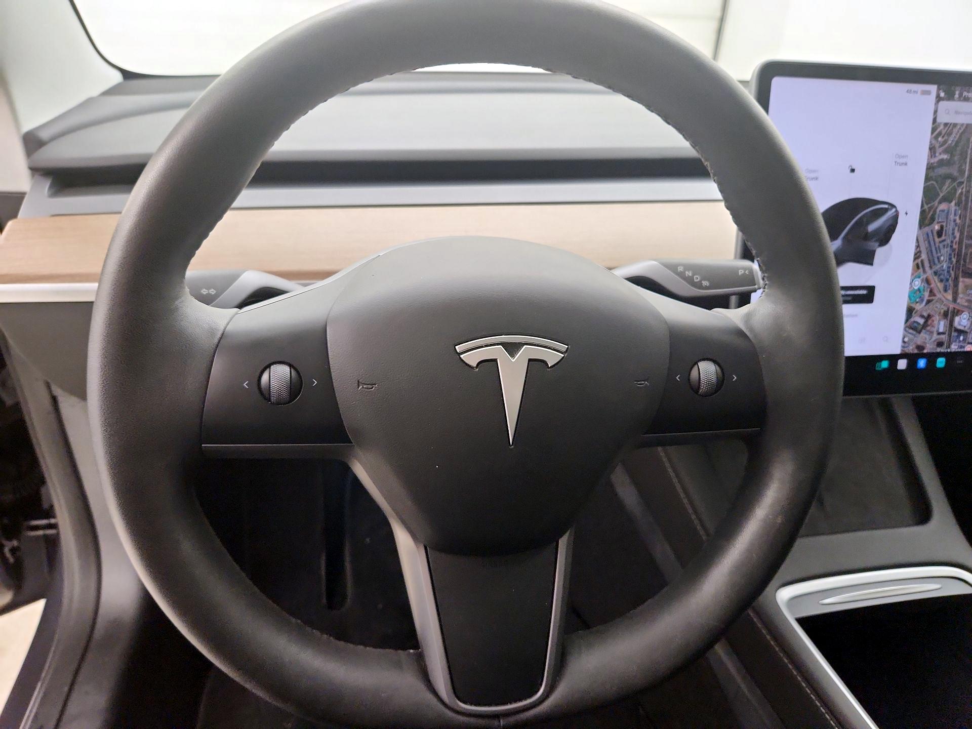Thumbnail: 2023 Tesla Model 3 - 10