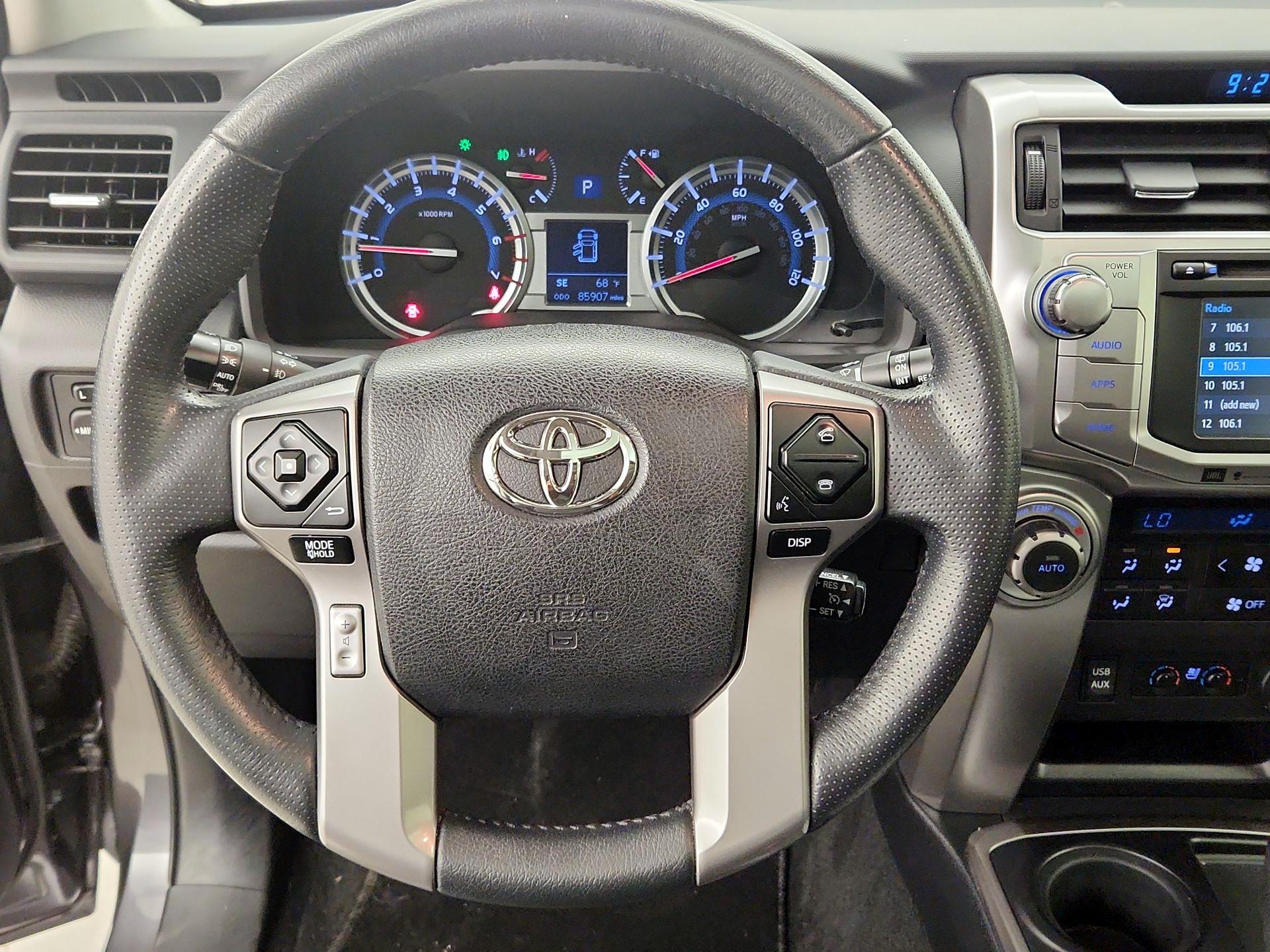 Thumbnail: 2017 Toyota 4Runner - 10