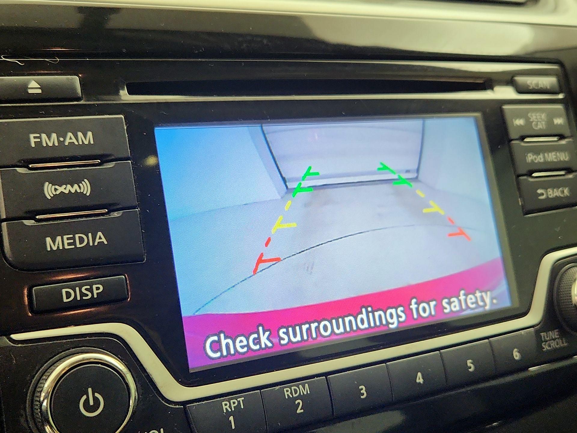 Thumbnail: 2017 Nissan Sentra - 14