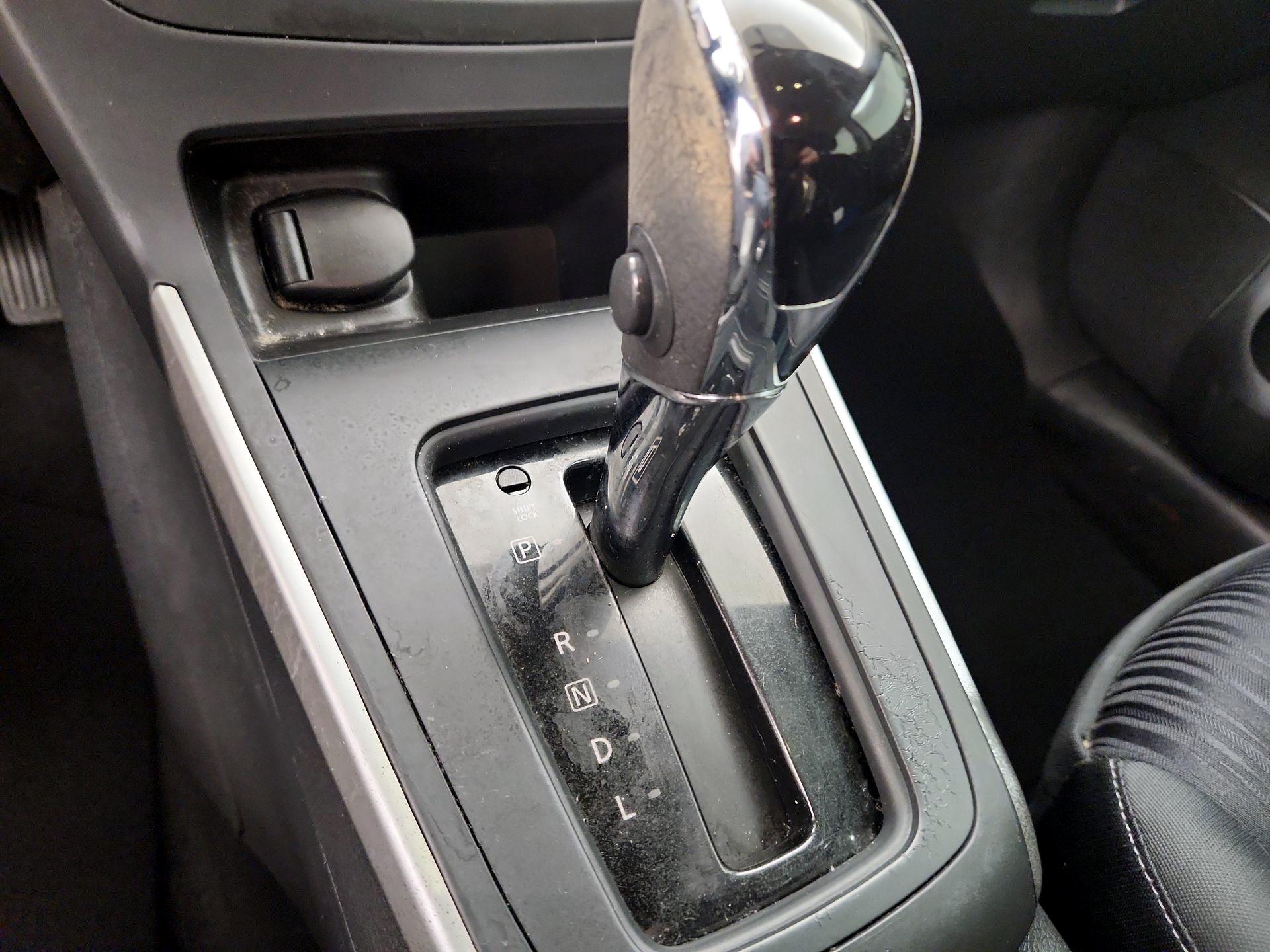 Thumbnail: 2017 Nissan Sentra - 17