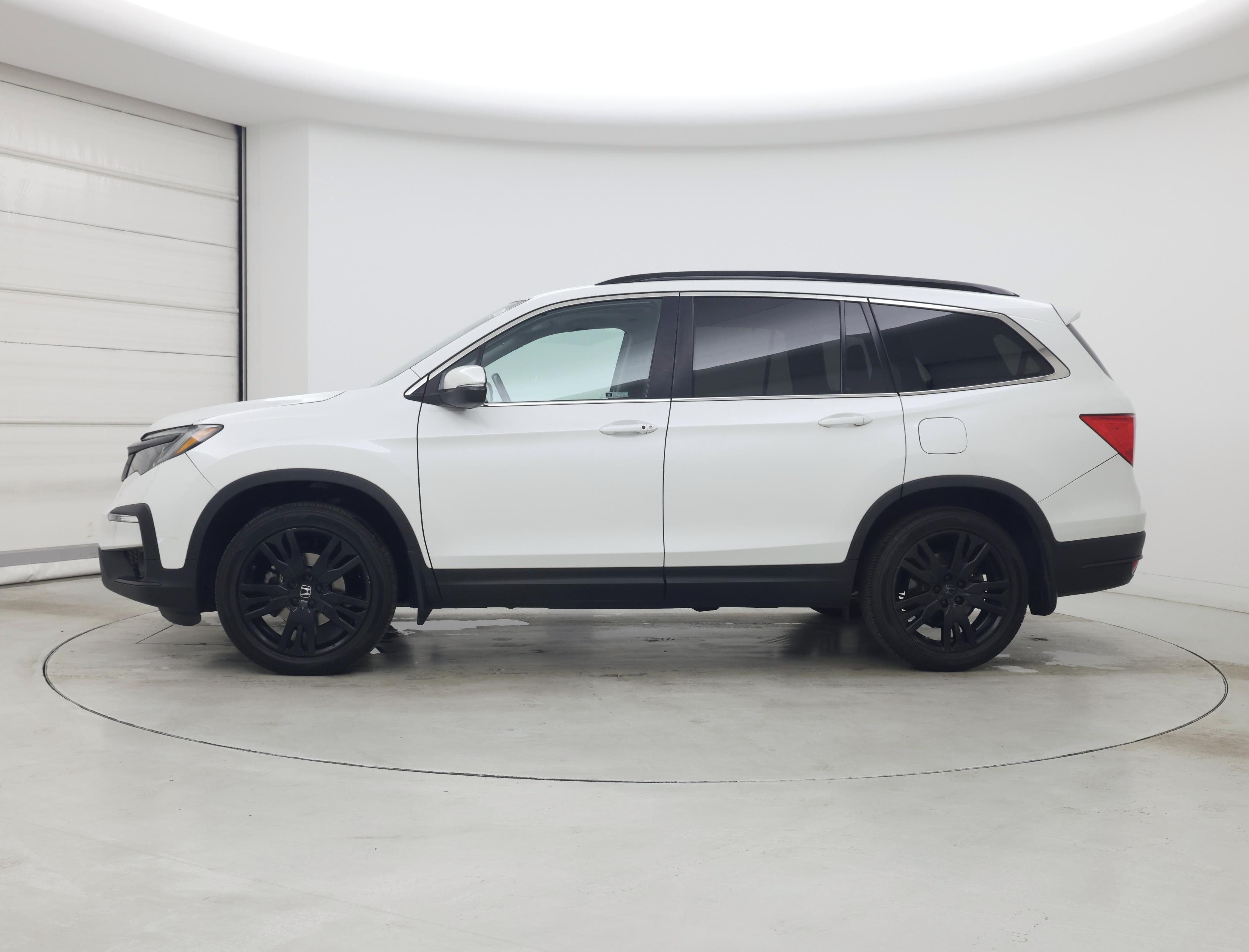 Thumbnail: 2021 Honda Pilot - 3