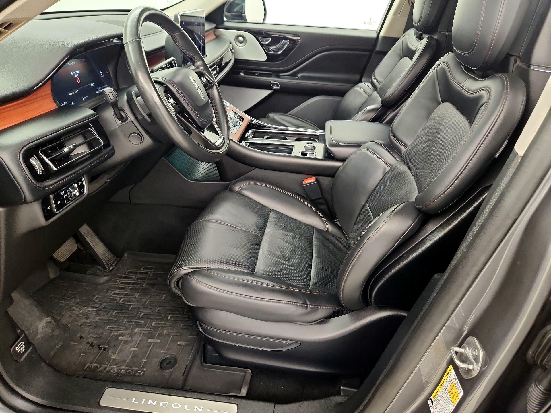 Thumbnail: 2024 Lincoln Aviator - 11