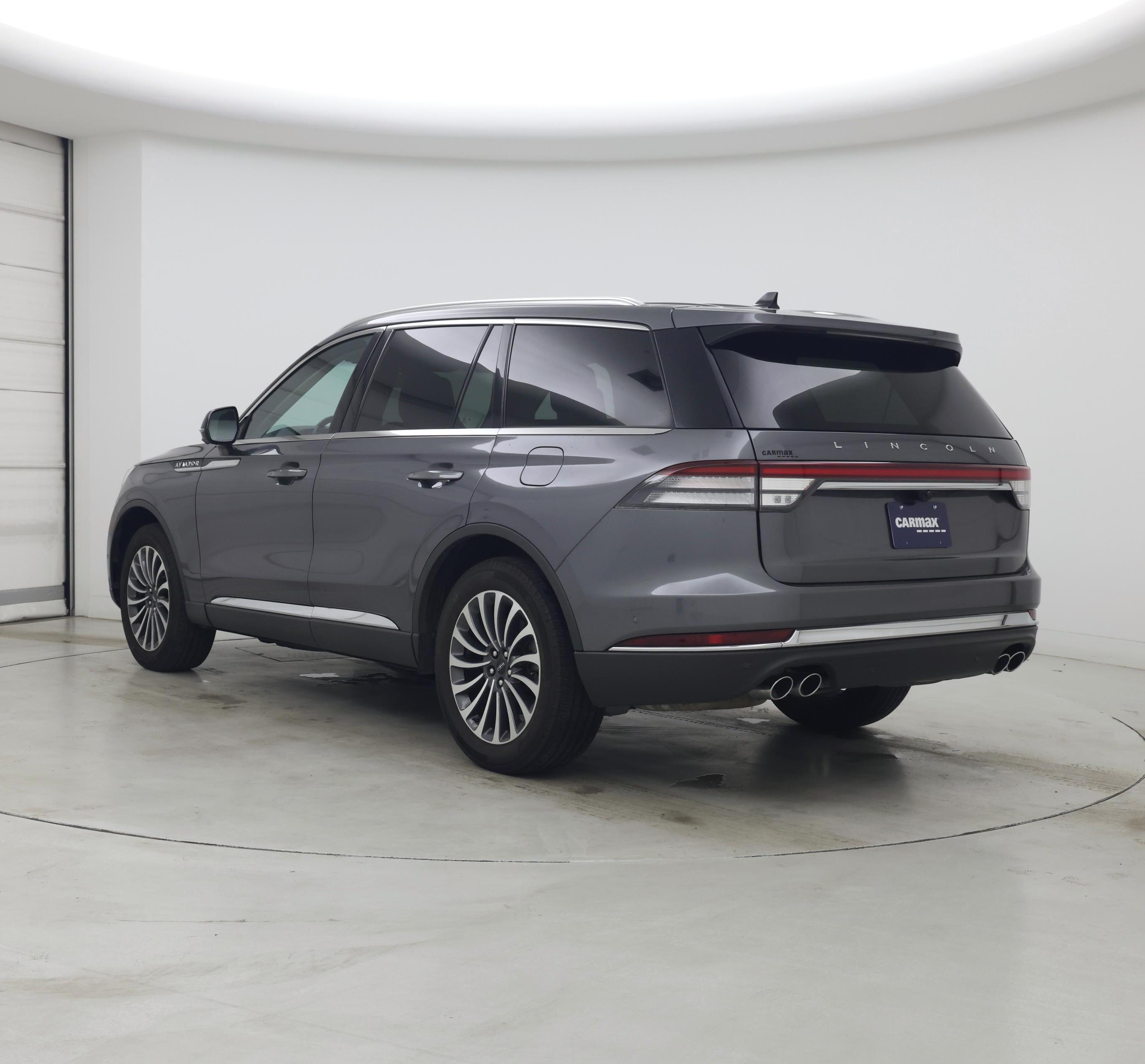 Thumbnail: 2024 Lincoln Aviator - 2