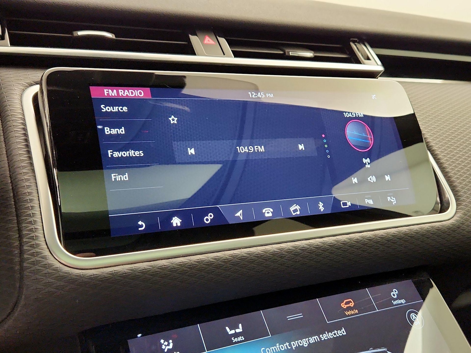 2019 Land Rover Range Rover Velar SE - Photo 17