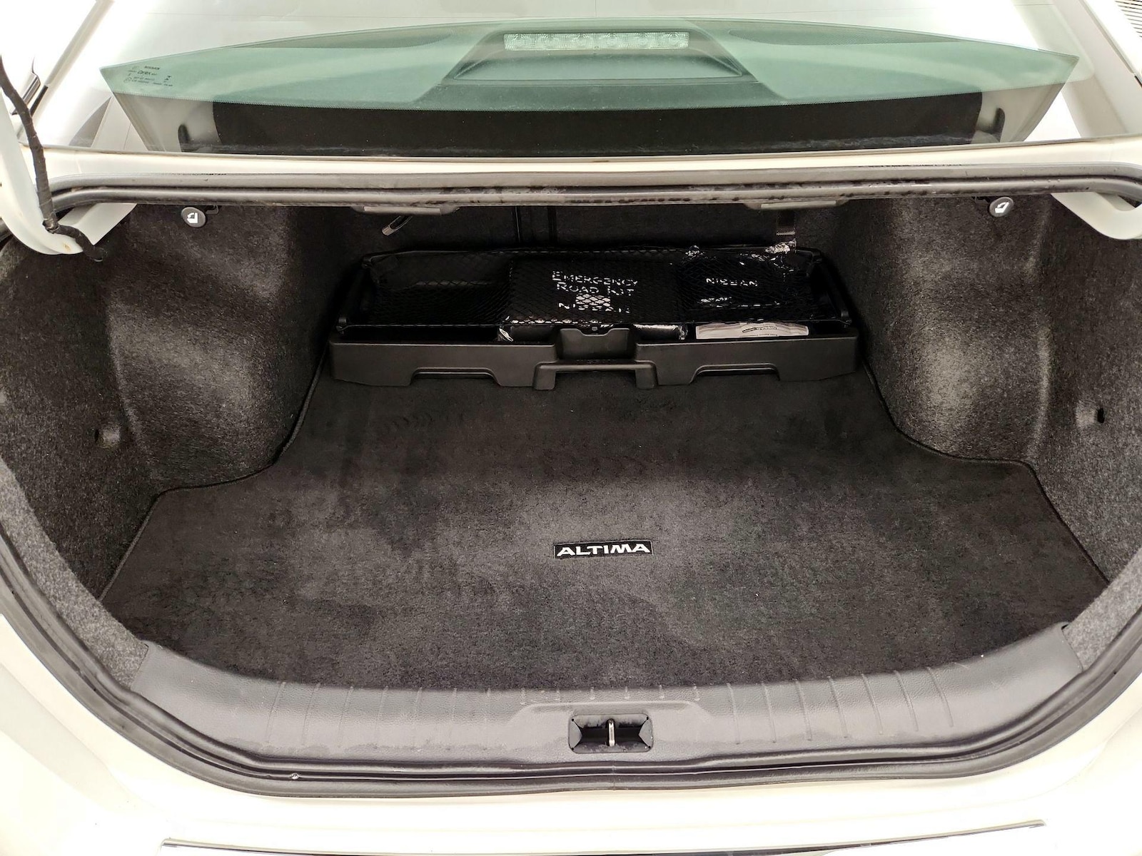 2023 Nissan Altima SR - Photo 23