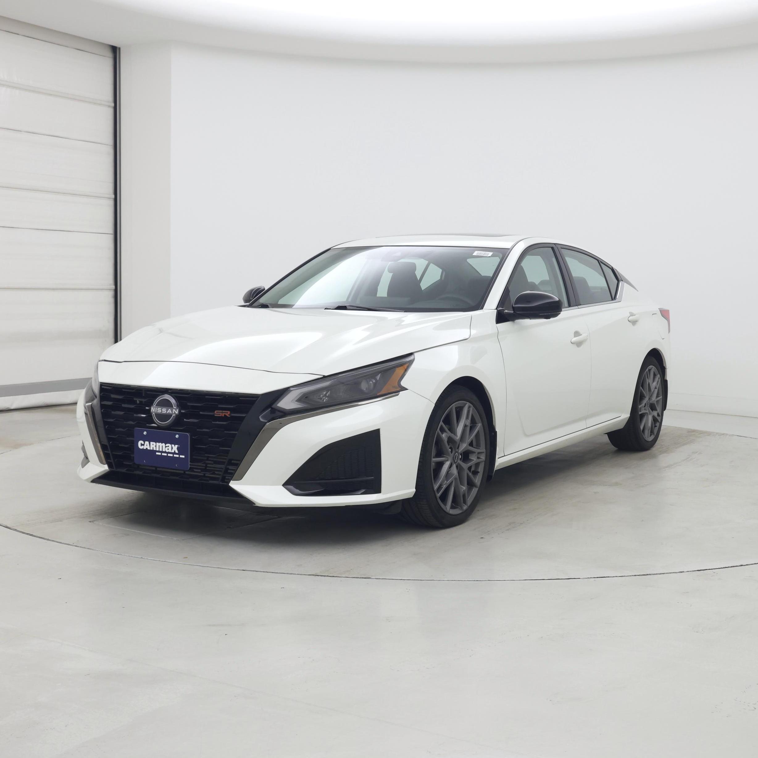 Thumbnail: 2023 Nissan Altima - 4