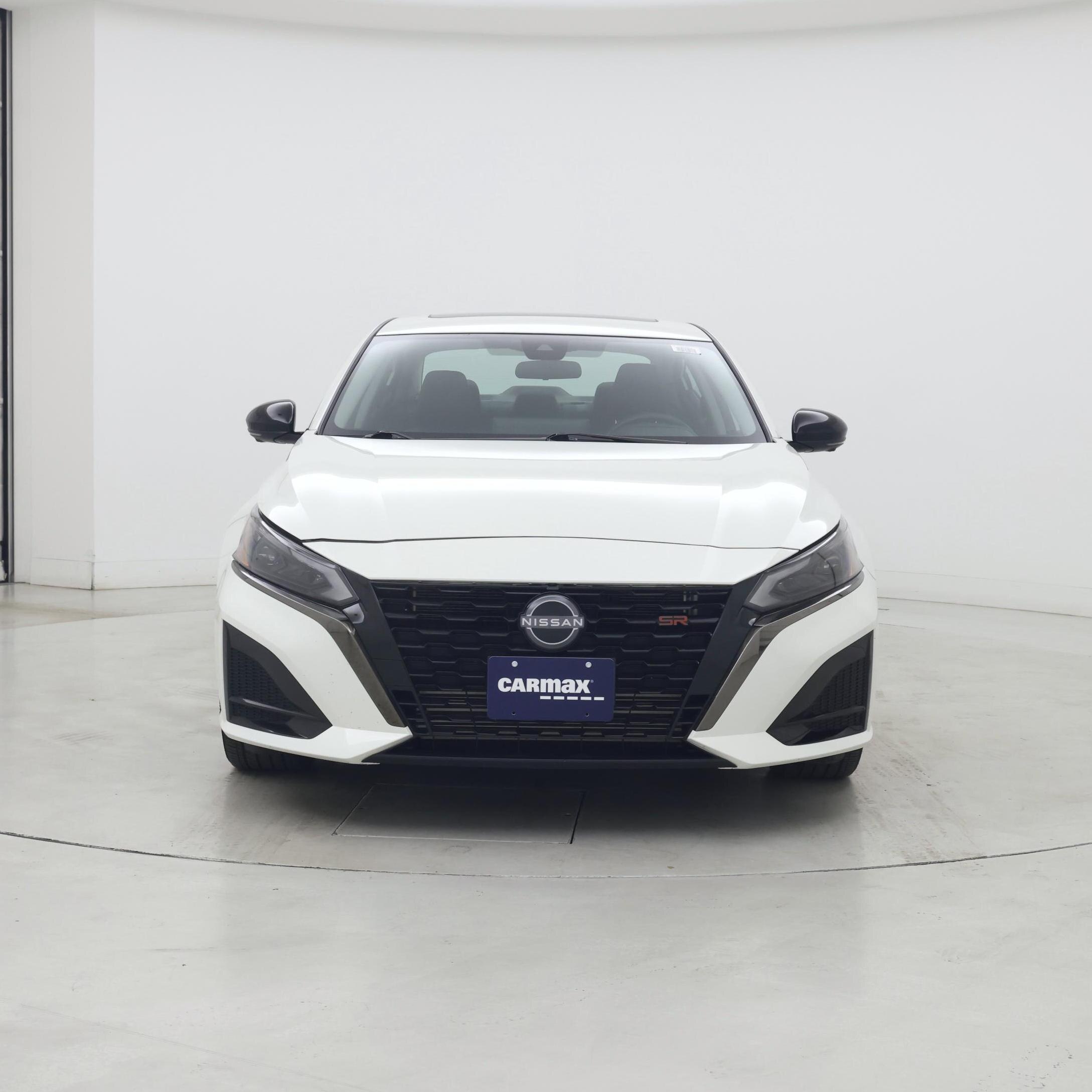 Thumbnail: 2023 Nissan Altima - 5