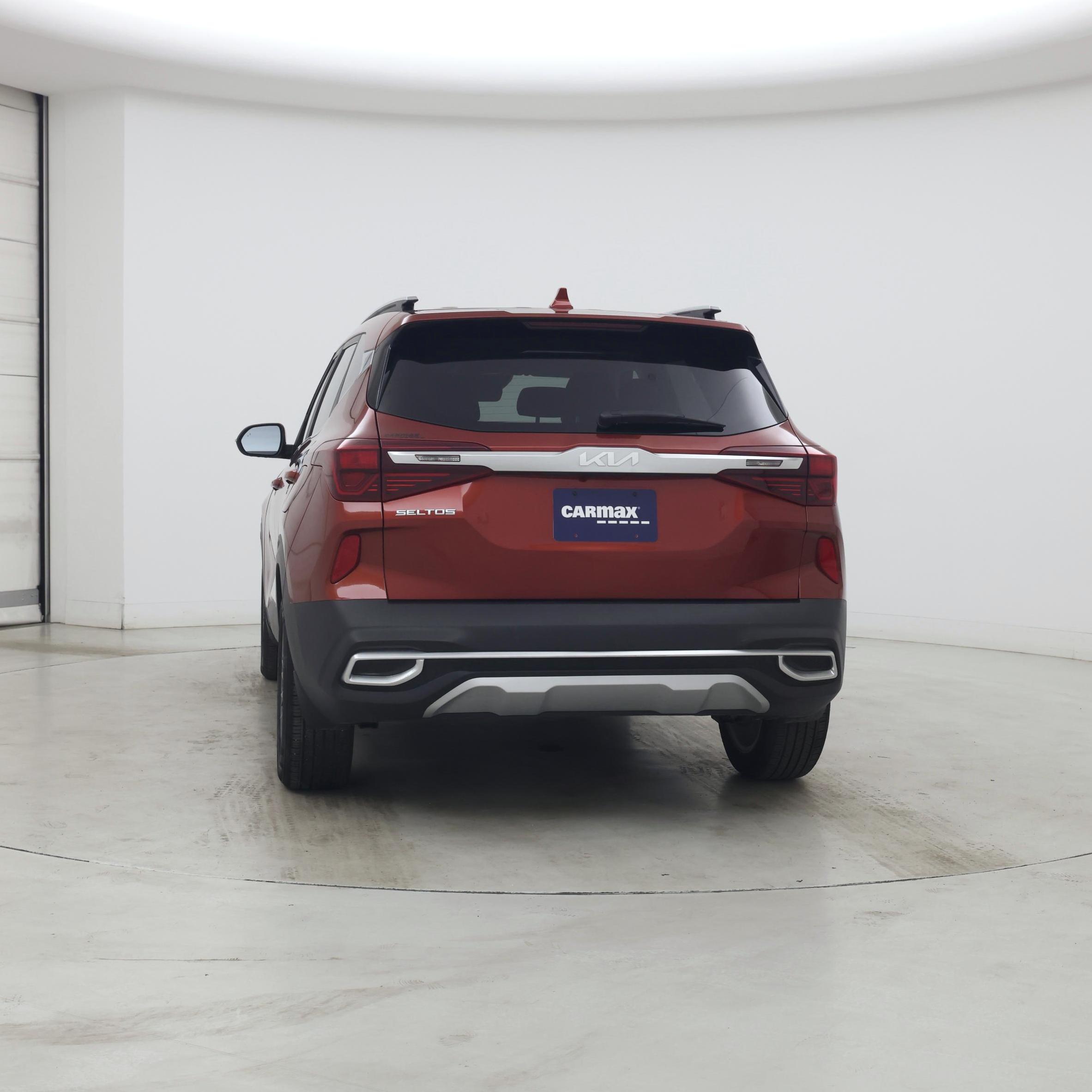 Thumbnail: 2023 Kia Seltos - 6