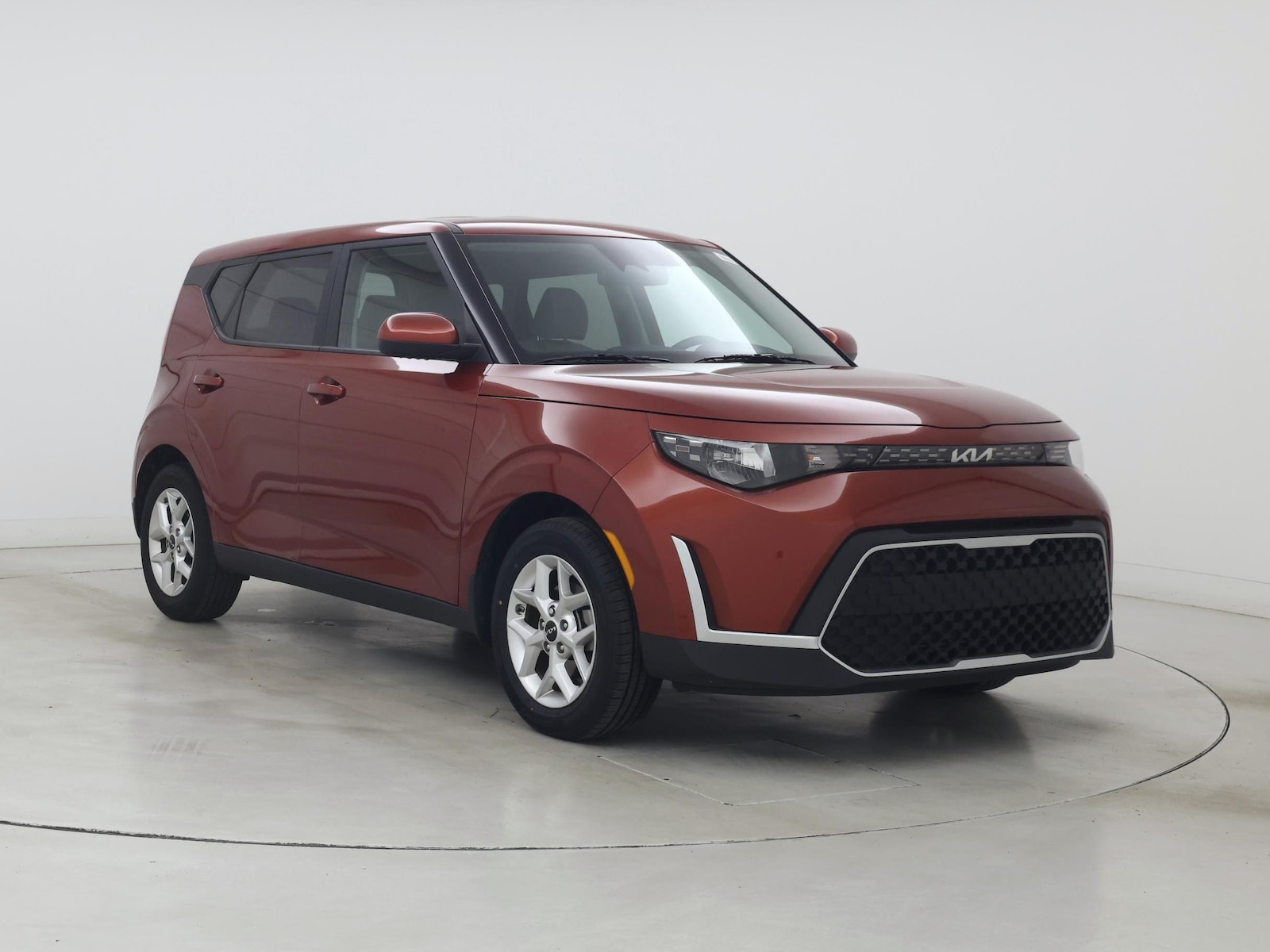 2023 Kia Soul LX - Photo 2