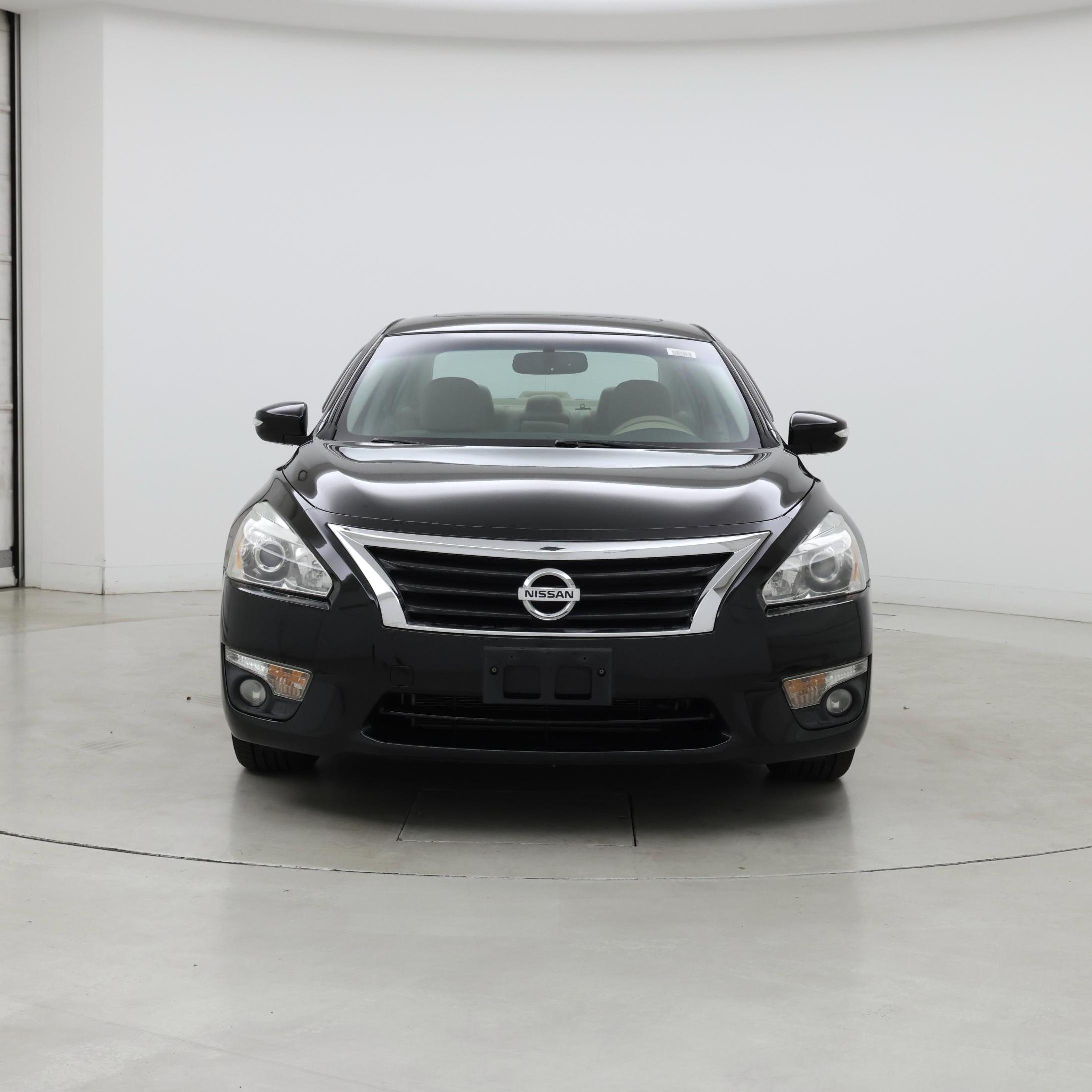 Thumbnail: 2015 Nissan Altima - 5
