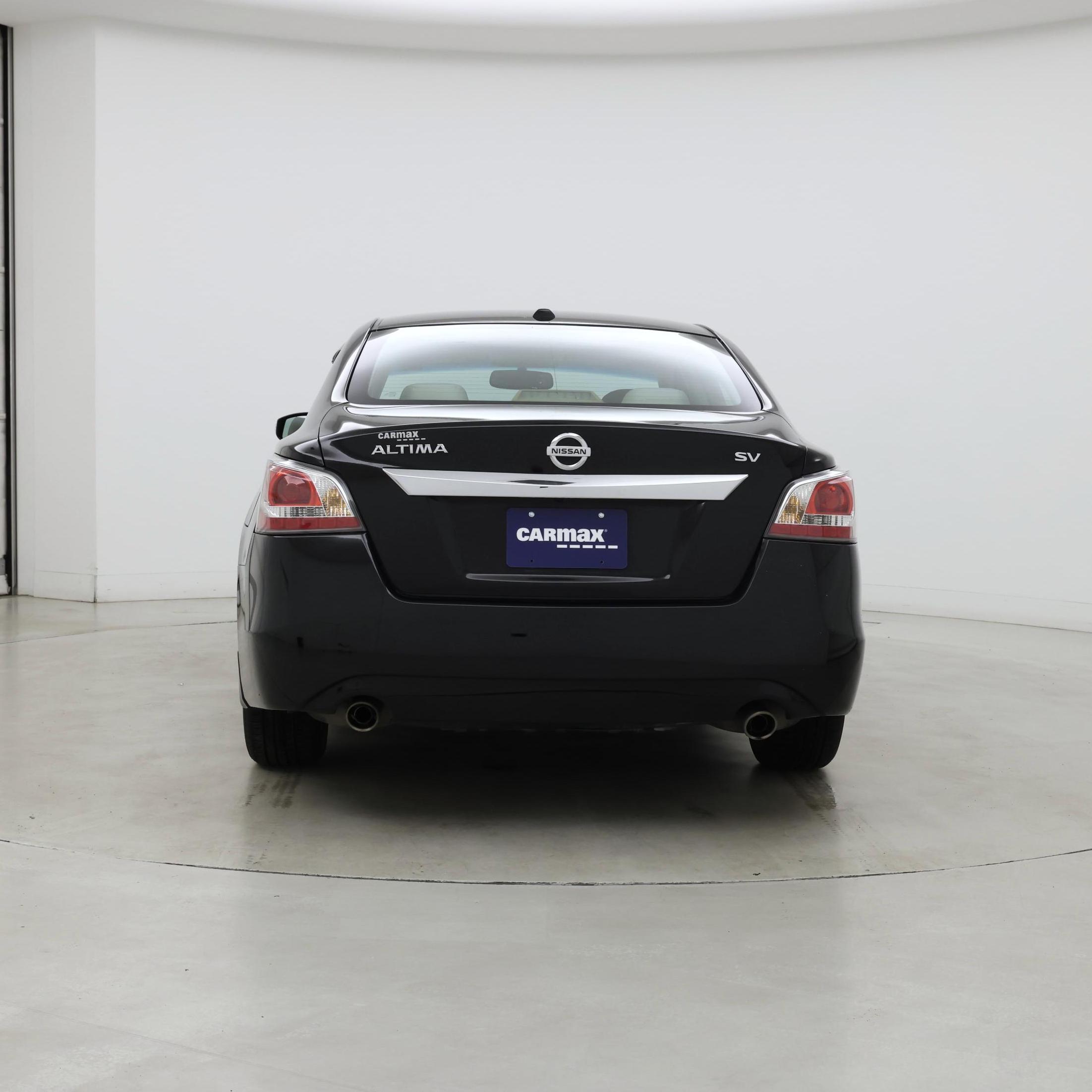 Thumbnail: 2015 Nissan Altima - 6