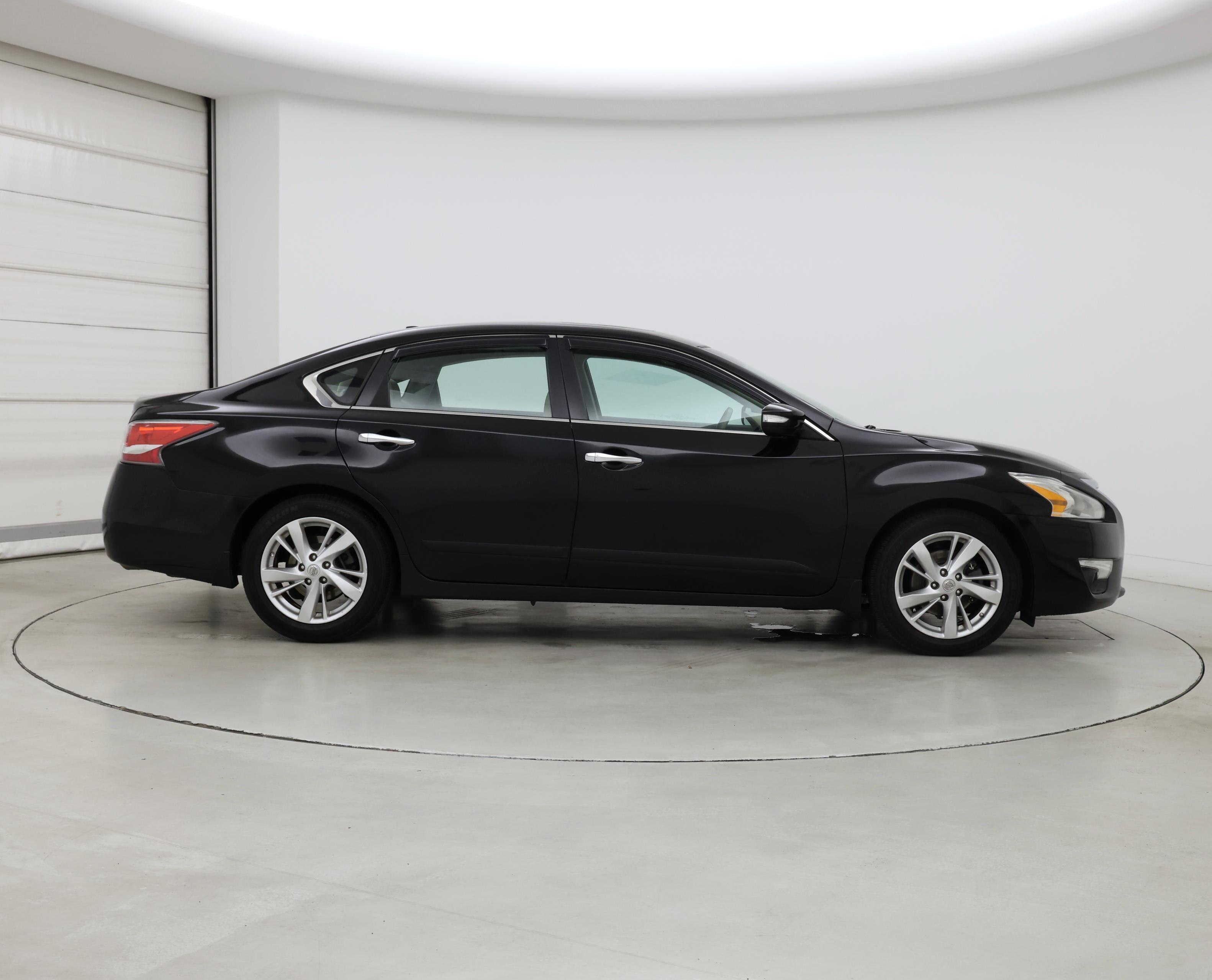 Thumbnail: 2015 Nissan Altima - 7