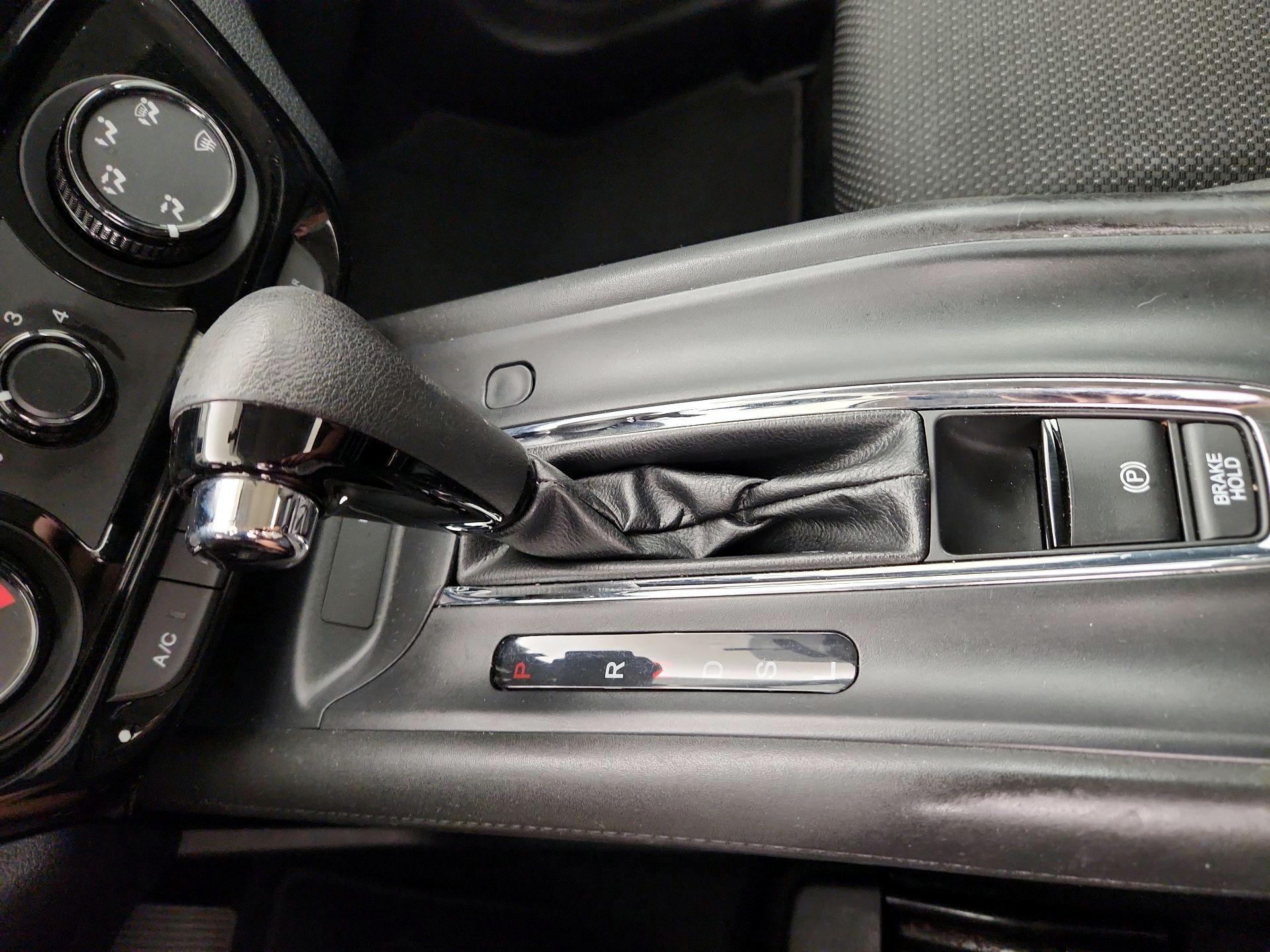 Thumbnail: 2020 Honda HR-V - 17