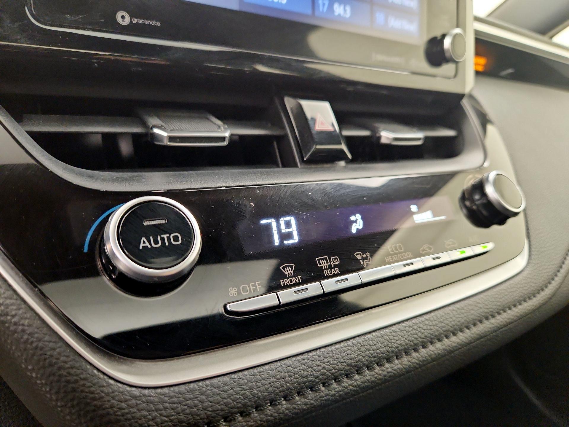 Thumbnail: 2020 Toyota Corolla - 16