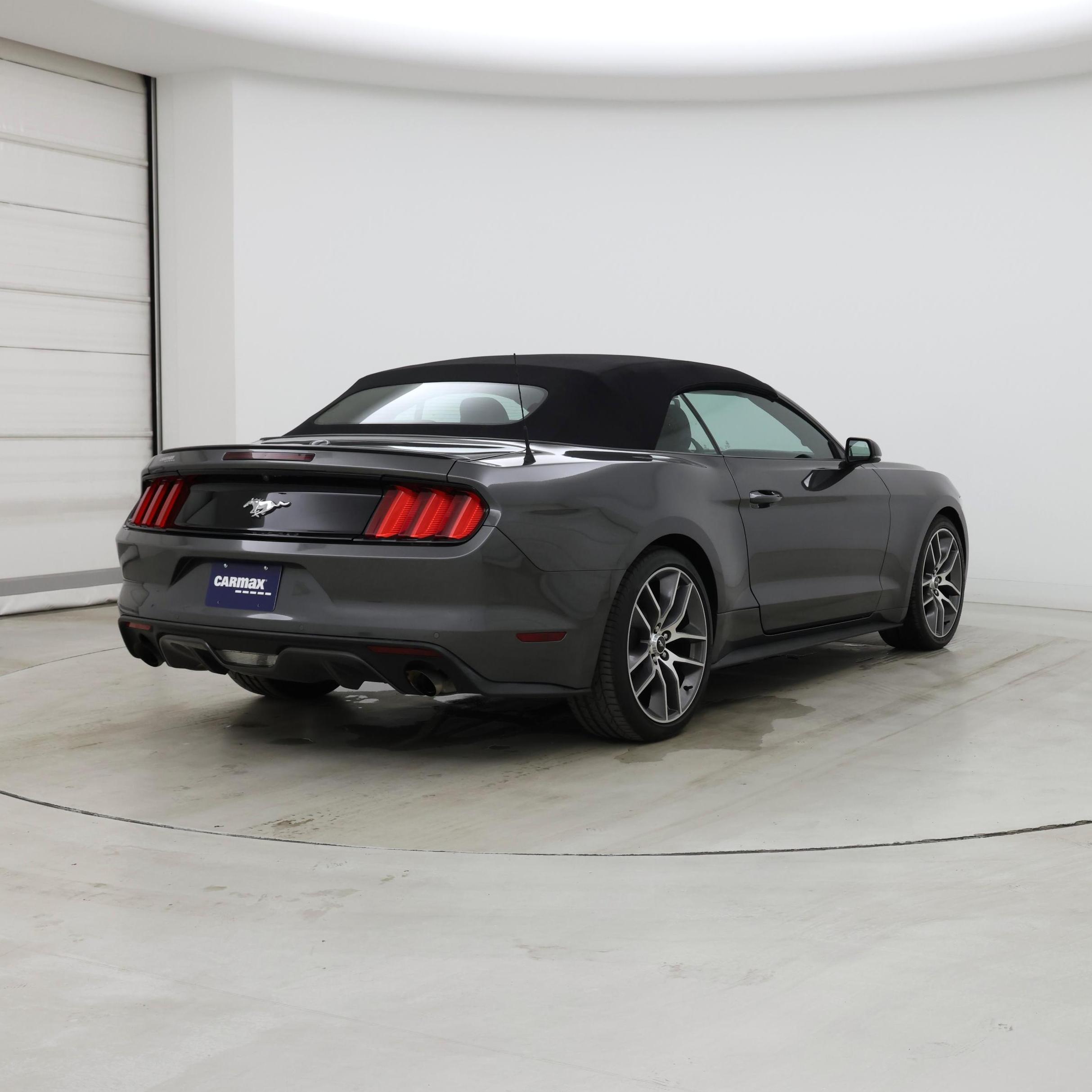 Thumbnail: 2015 Ford Mustang - 8