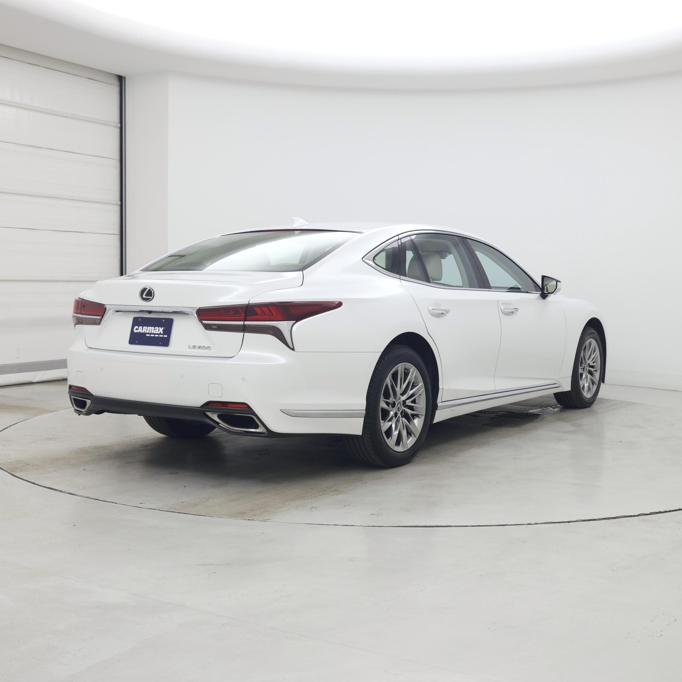 Thumbnail: 2018 Lexus LS - 8
