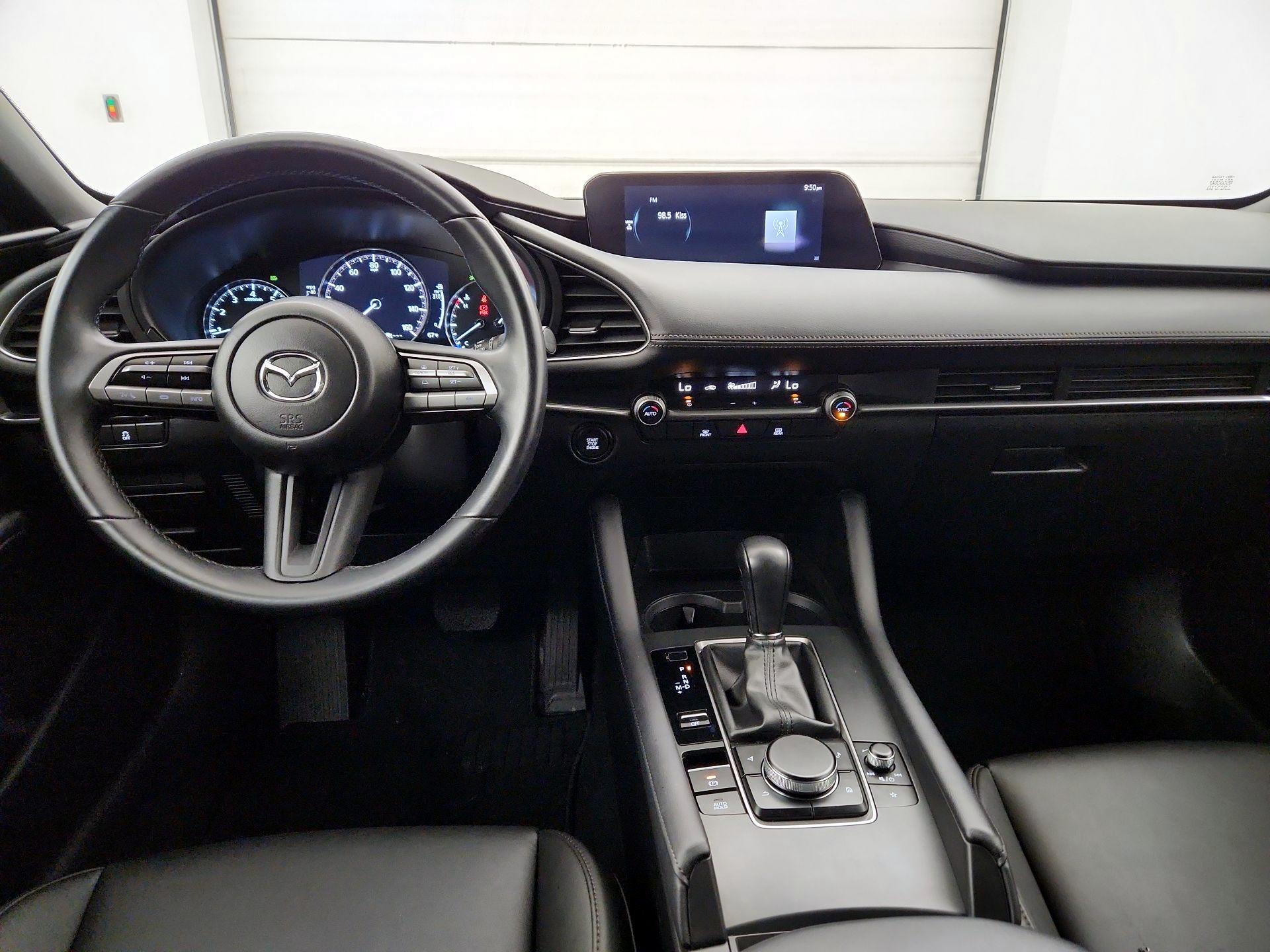 Thumbnail: 2022 Mazda Mazda3 - 9