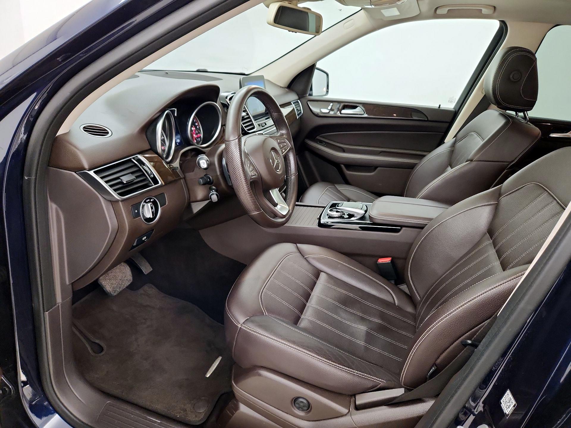 Thumbnail: 2016 Mercedes-Benz GLE - 11