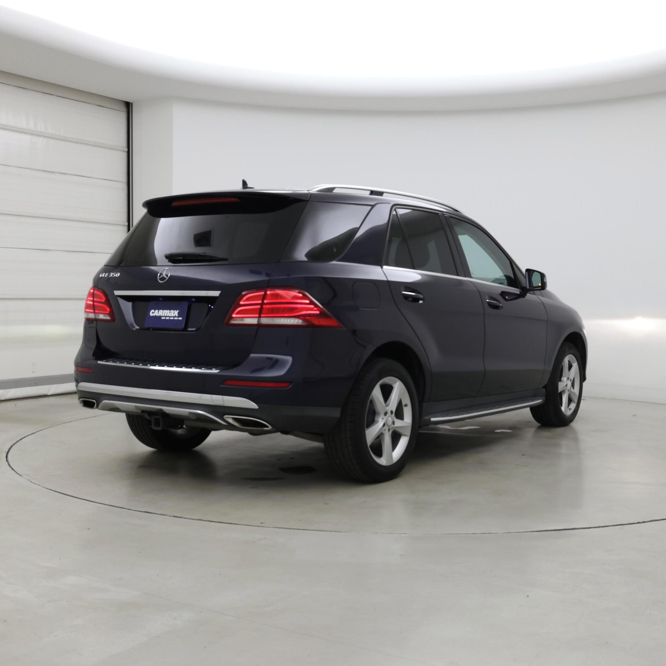 Thumbnail: 2016 Mercedes-Benz GLE - 8