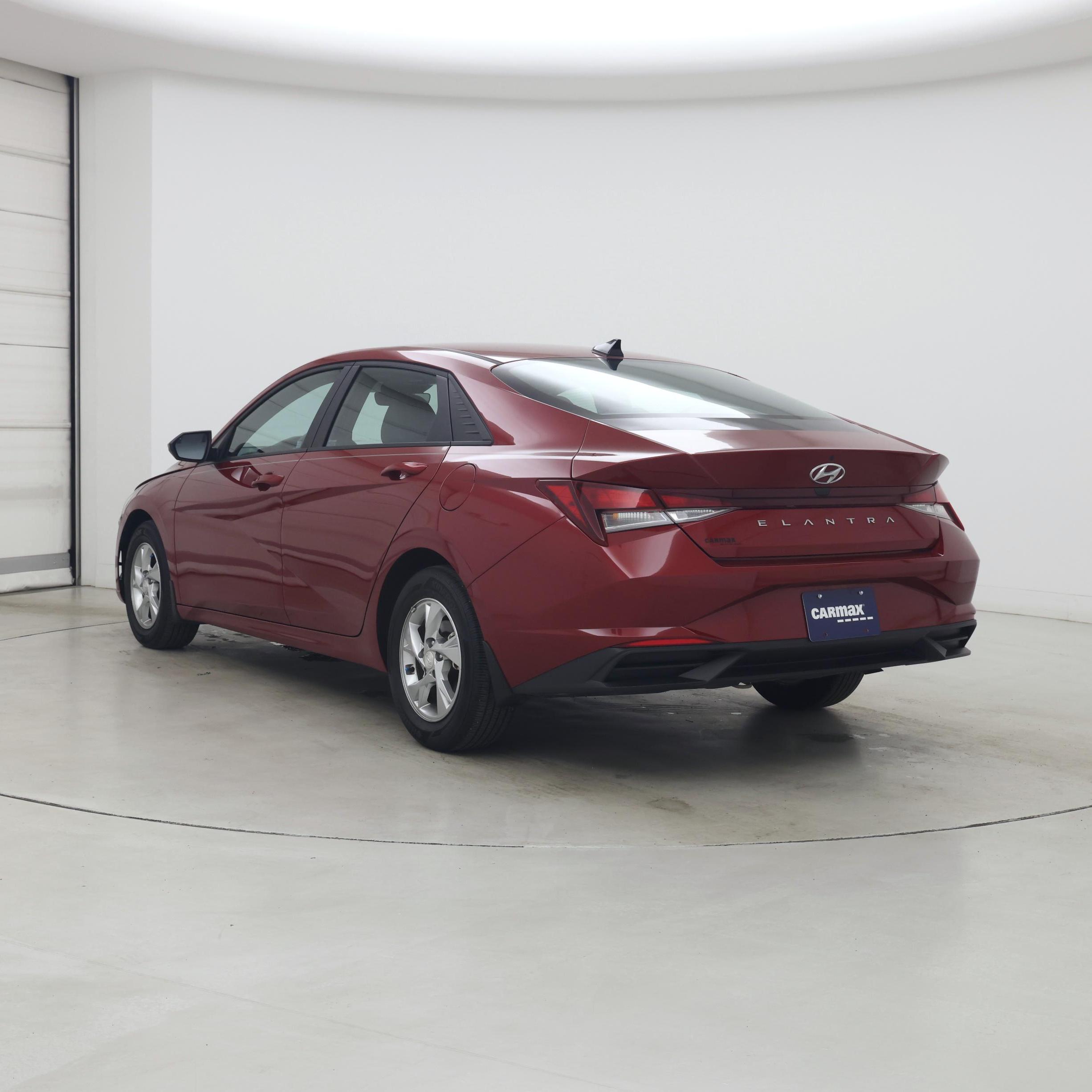 Thumbnail: 2023 Hyundai Elantra - 2