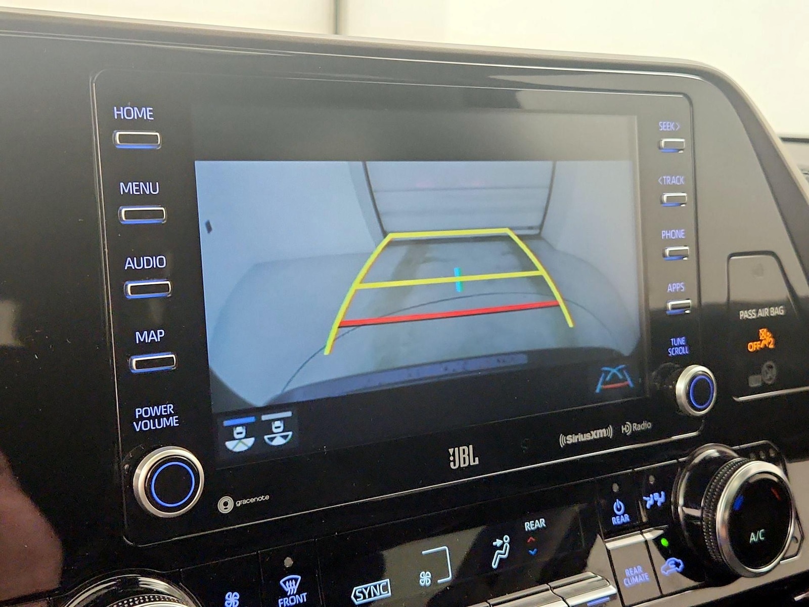 2022 Toyota Highlander Limited - Photo 16
